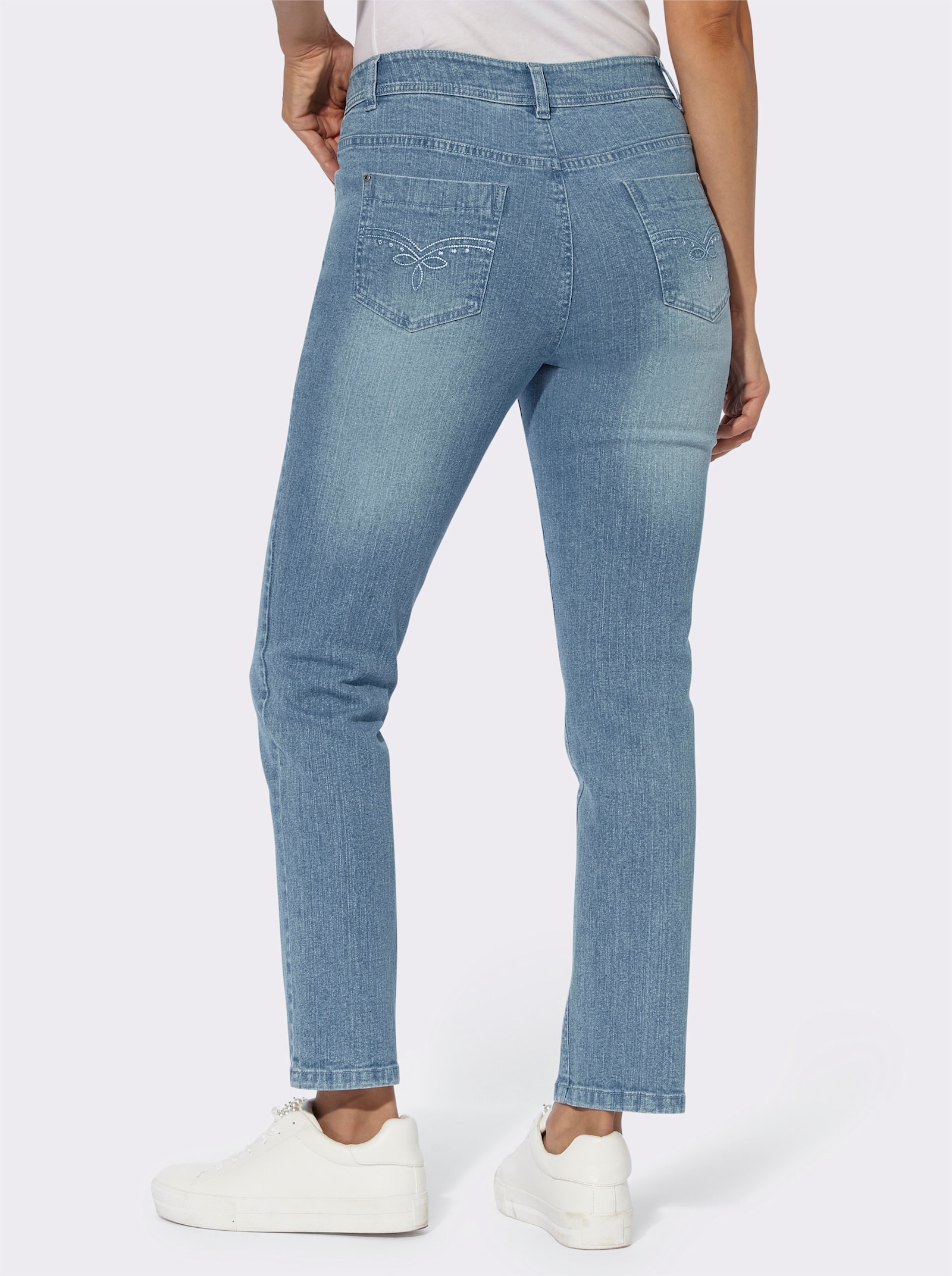 Jeans met contrastborduursel op de achterzakken - blue-bleached