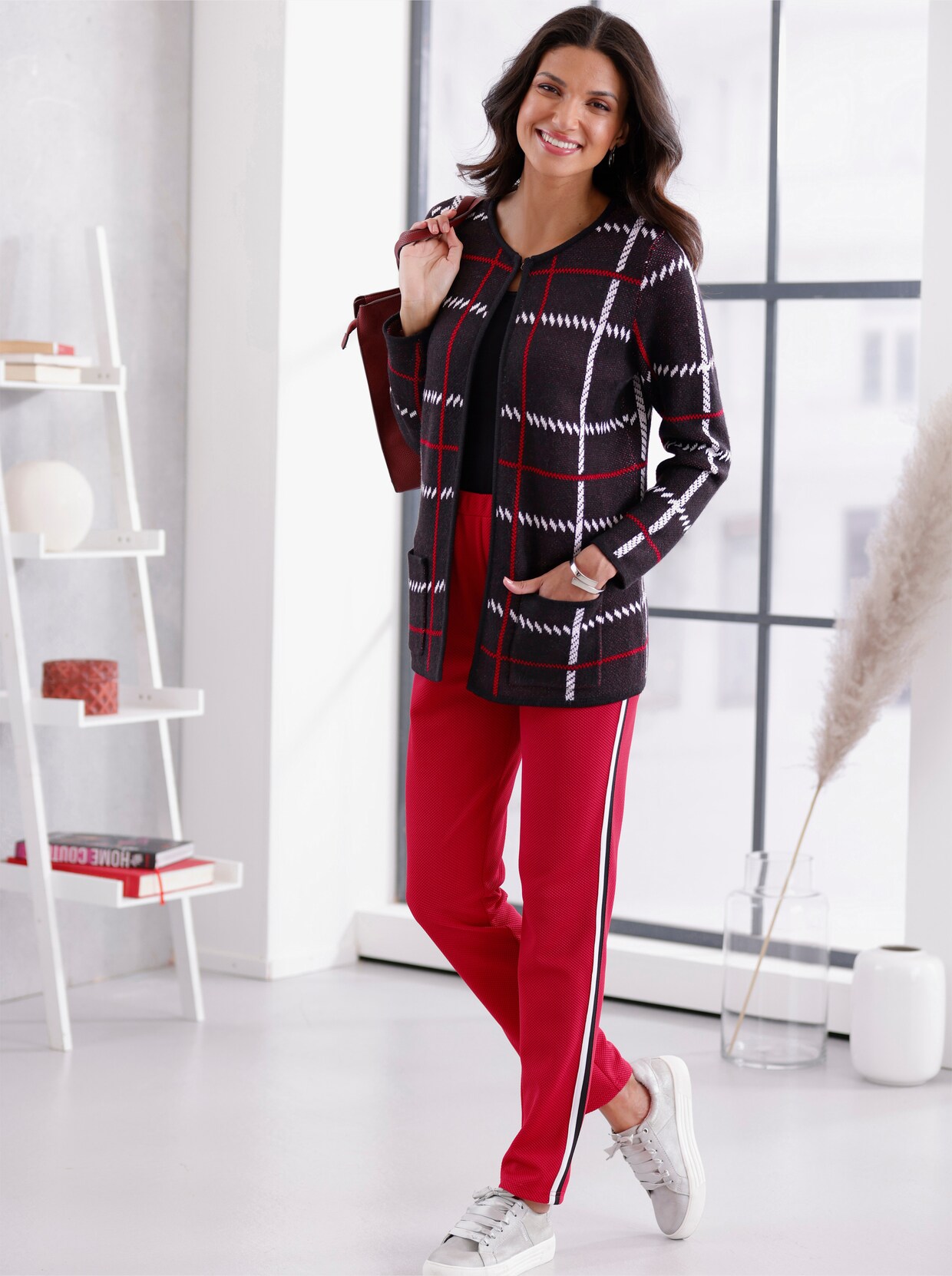 Vest - zwart/rood gedessineerd