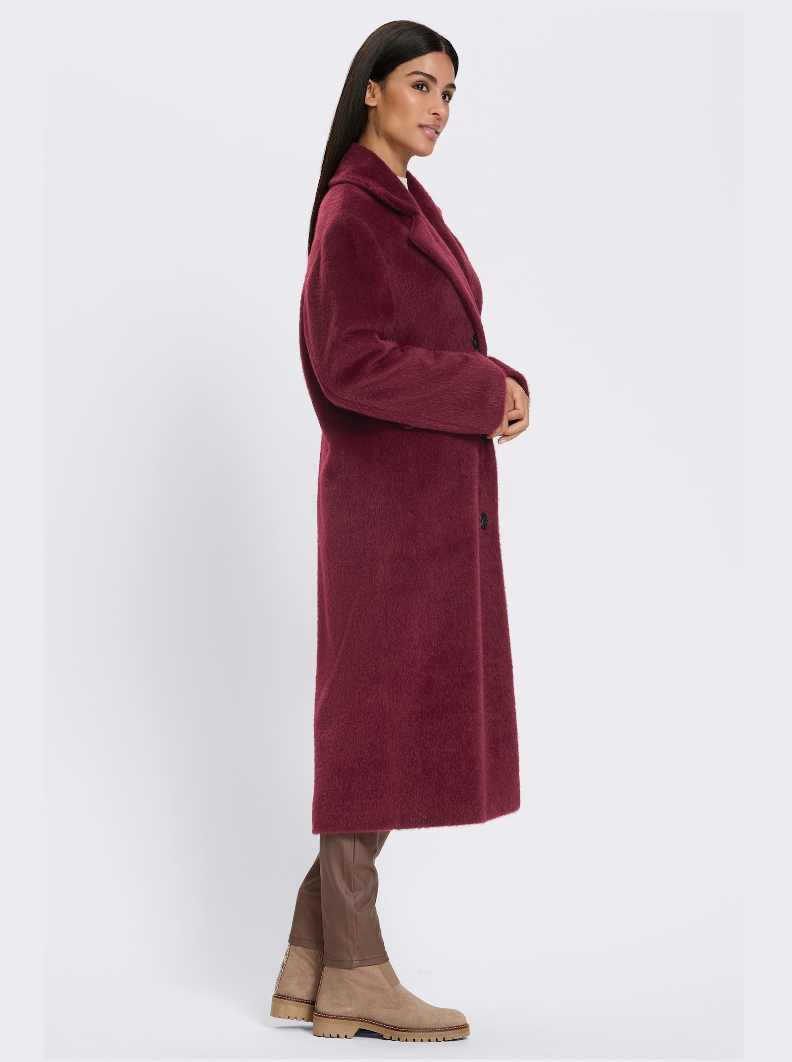 heine Wintermantel in flauschiger Optik - bordeaux