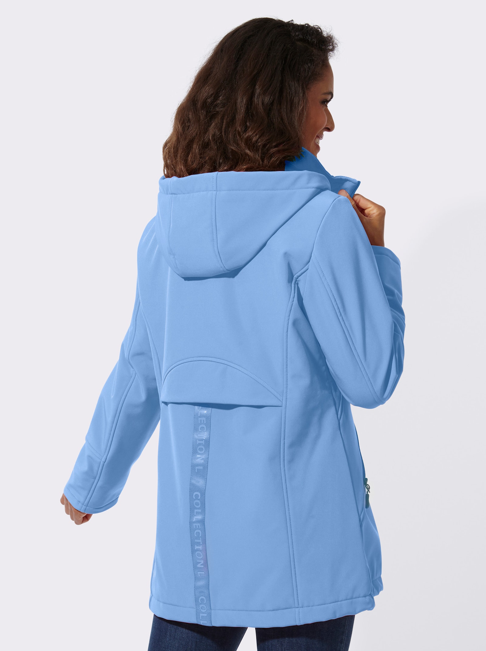 Softshelljacke mit kontrastfarbigem Futter - himmelblau