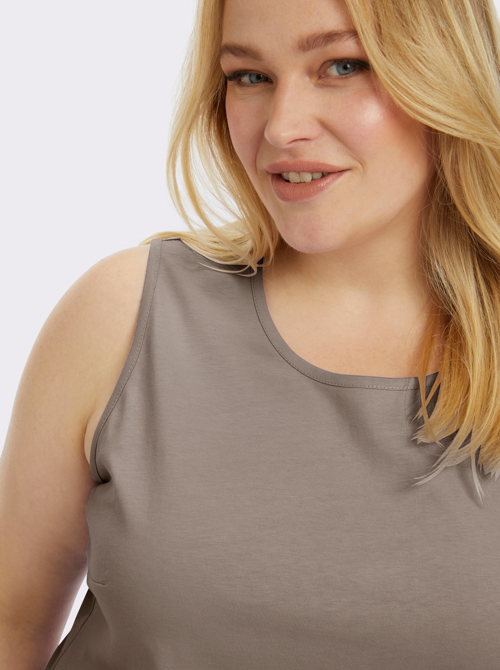 Trägertop mit Rundhals-Ausschnitt - taupe