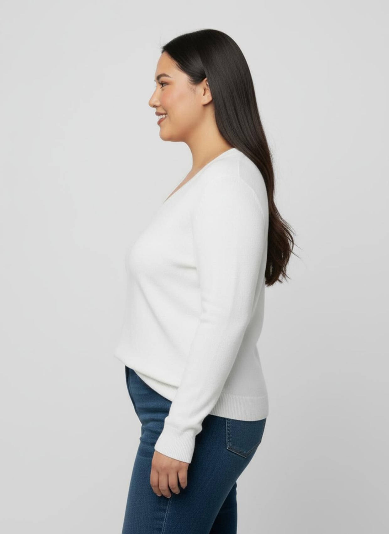 V-Ausschnitt-Pullover aus Feinstrick - ecru