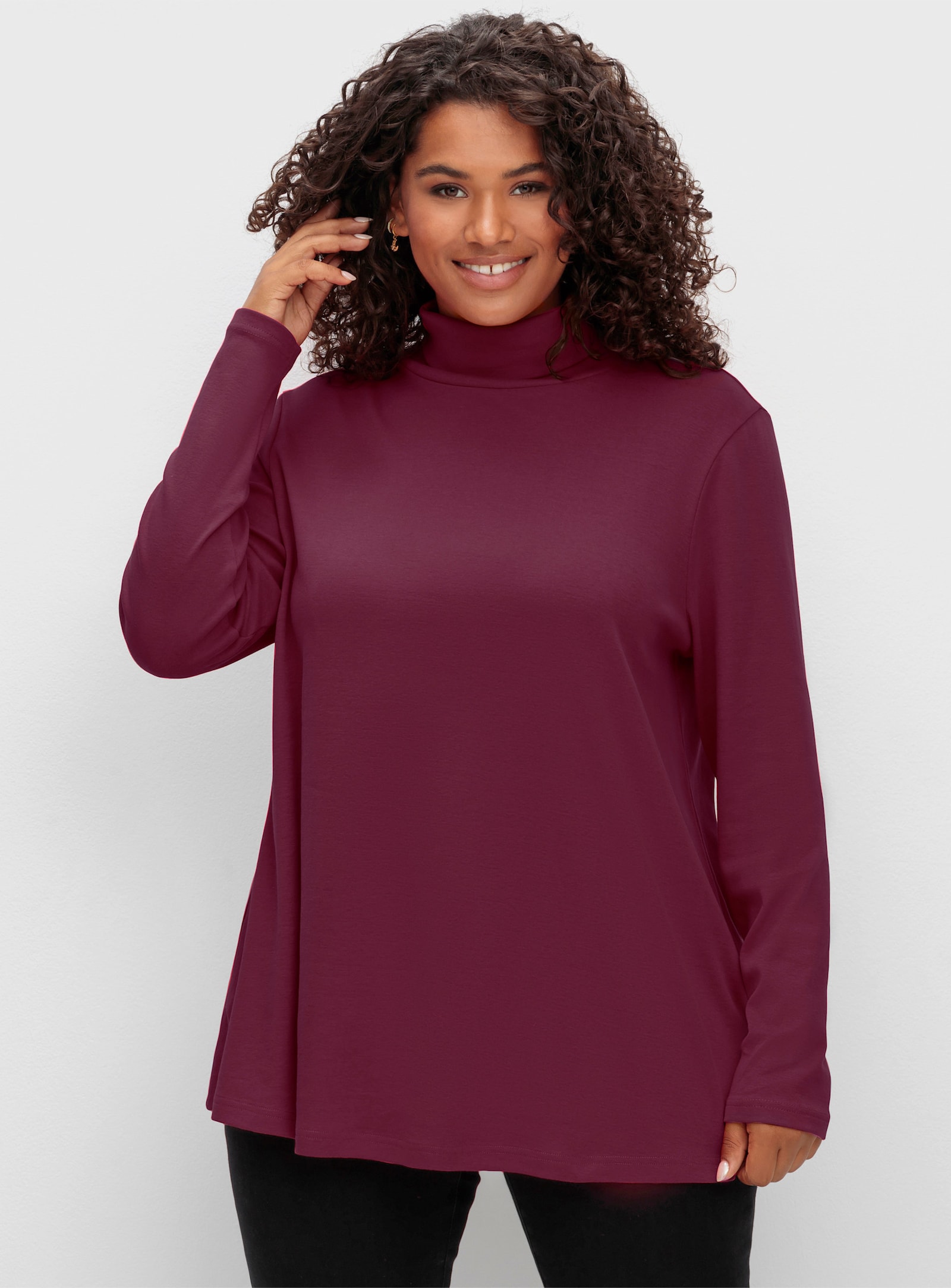 sheego Rollkragenshirt in A-Linie - bordeaux