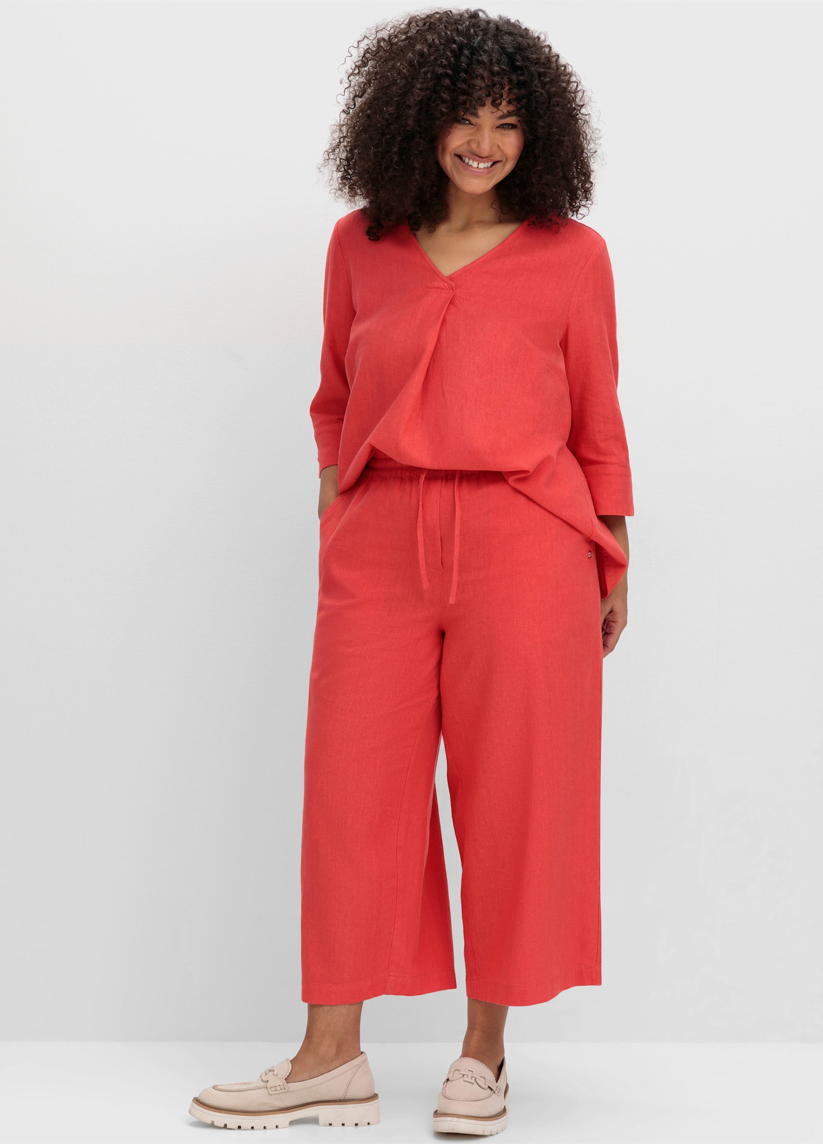 sheego Tunika aus Leinen-Mix, in leichter A-Linie - hummer