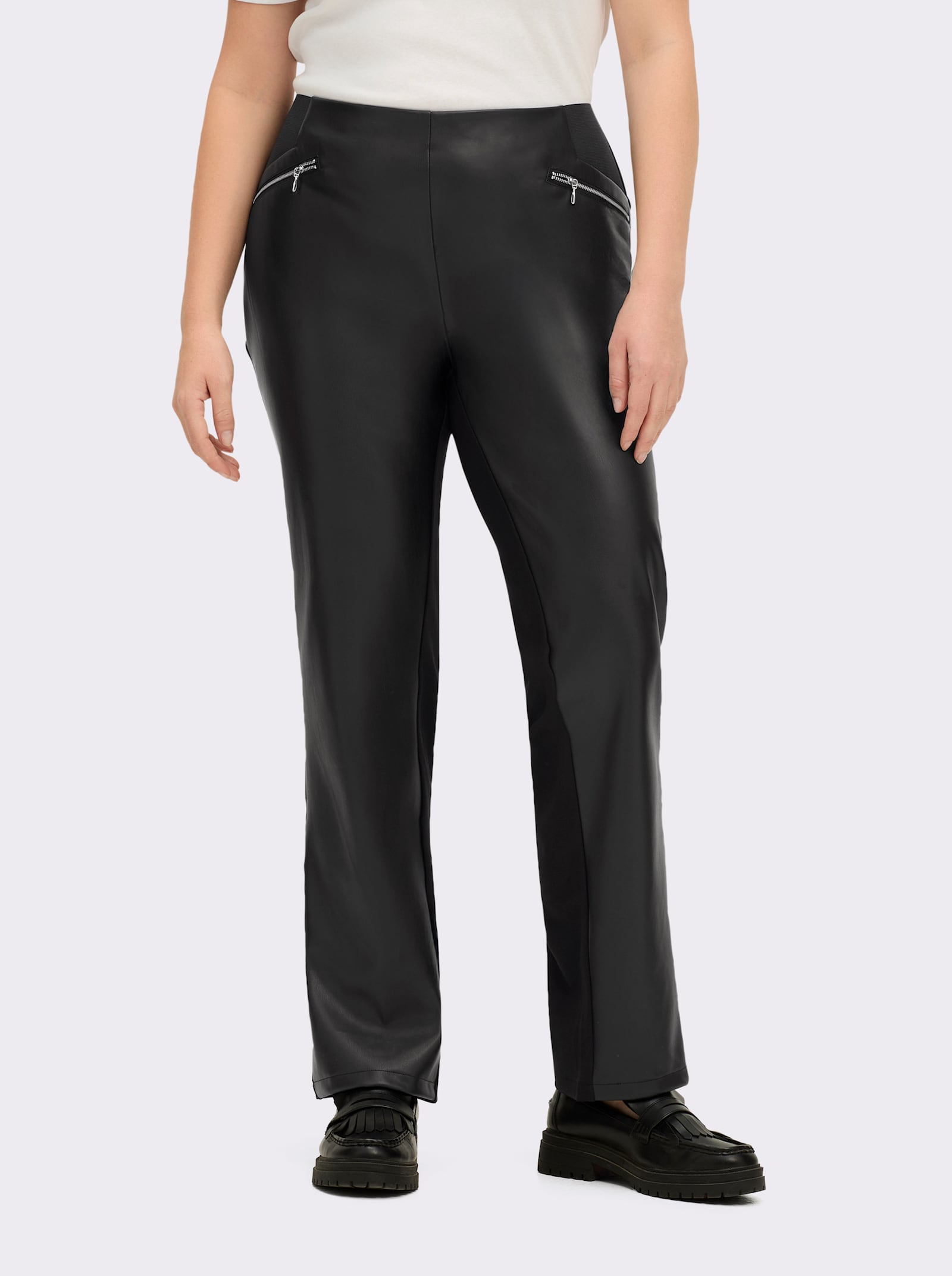 sheego Lederimitathose im Materialmix - schwarz