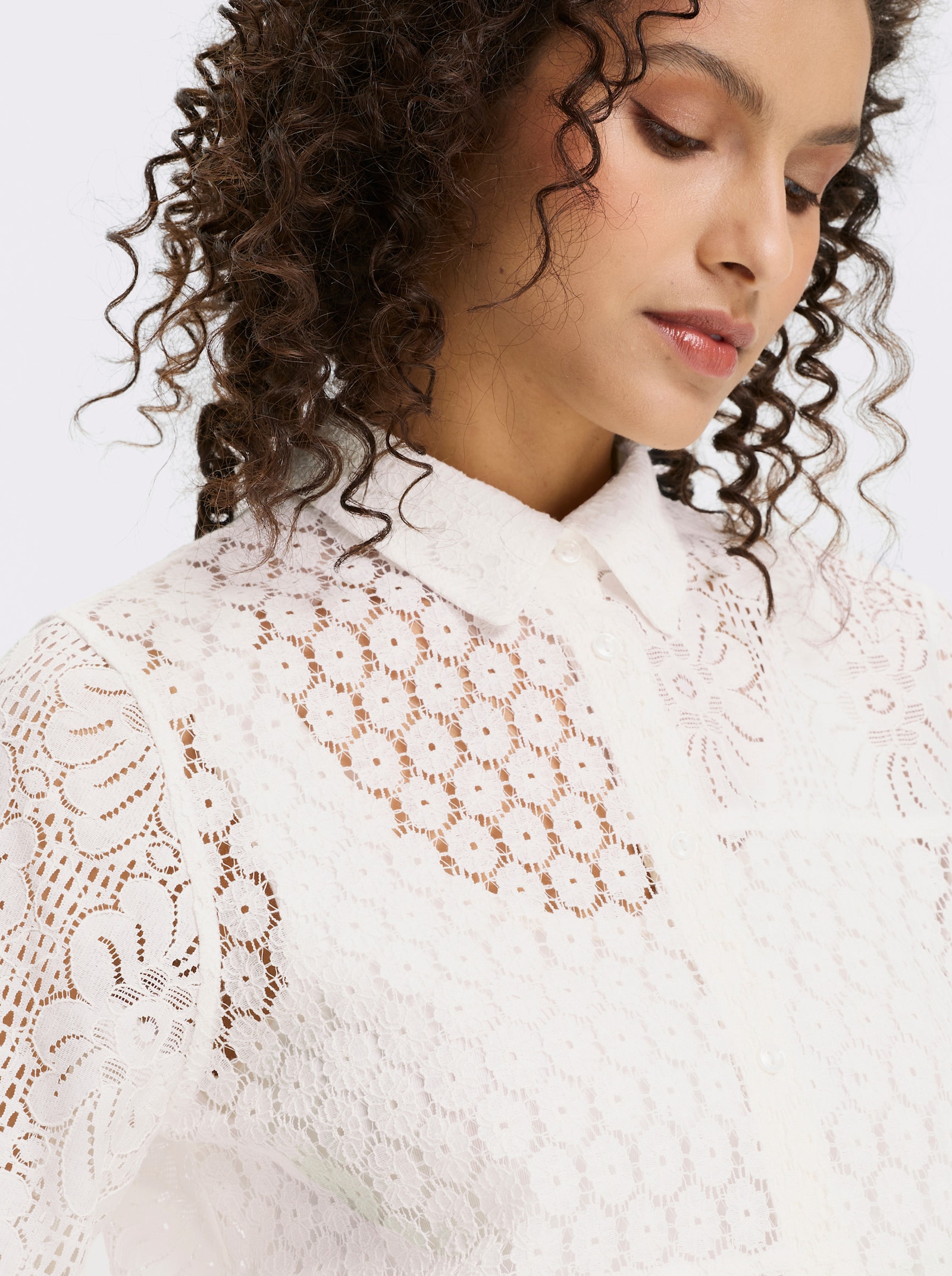 heine Spitzenbluse mit transparentem Oberstoff - ecru