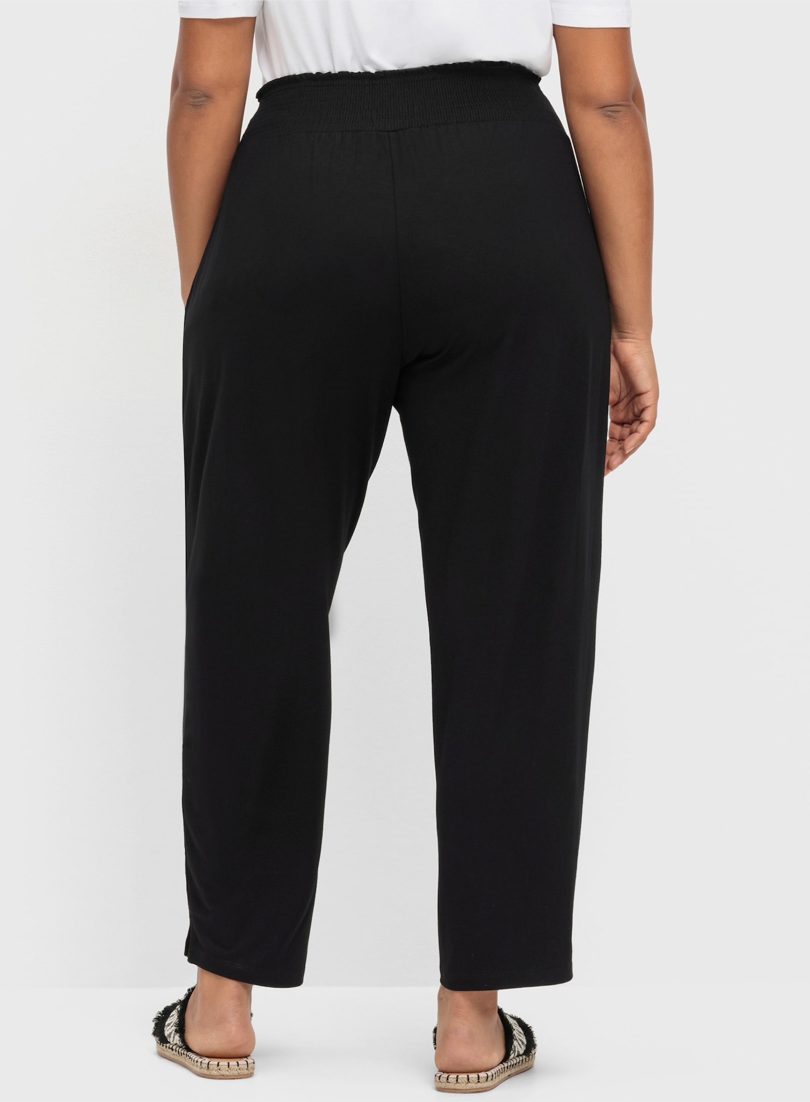 sheego Schlupfhose mit breitem Smokbund, weite Form - schwarz