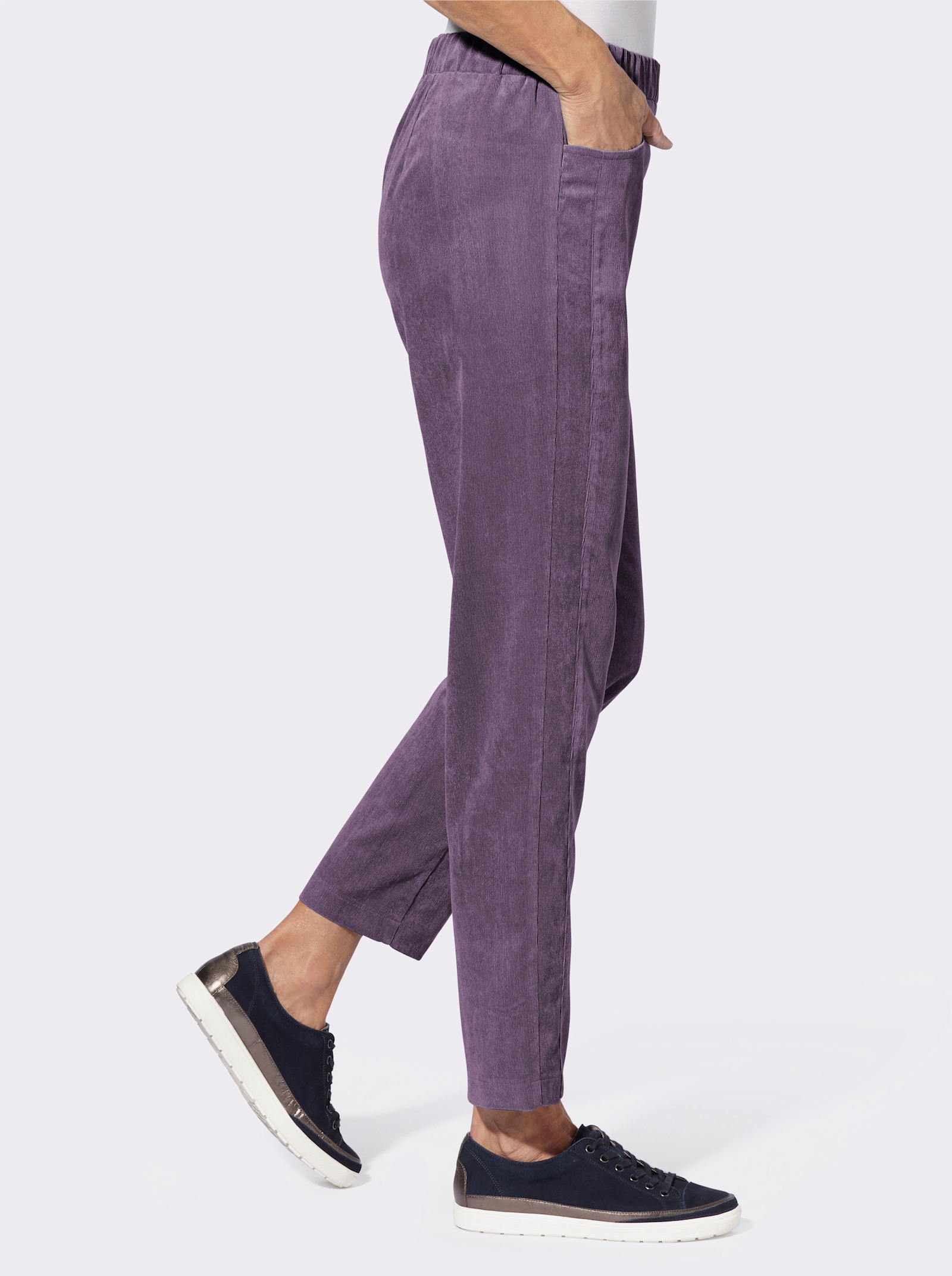 Cordhose in knöchelfreier Länge - feige