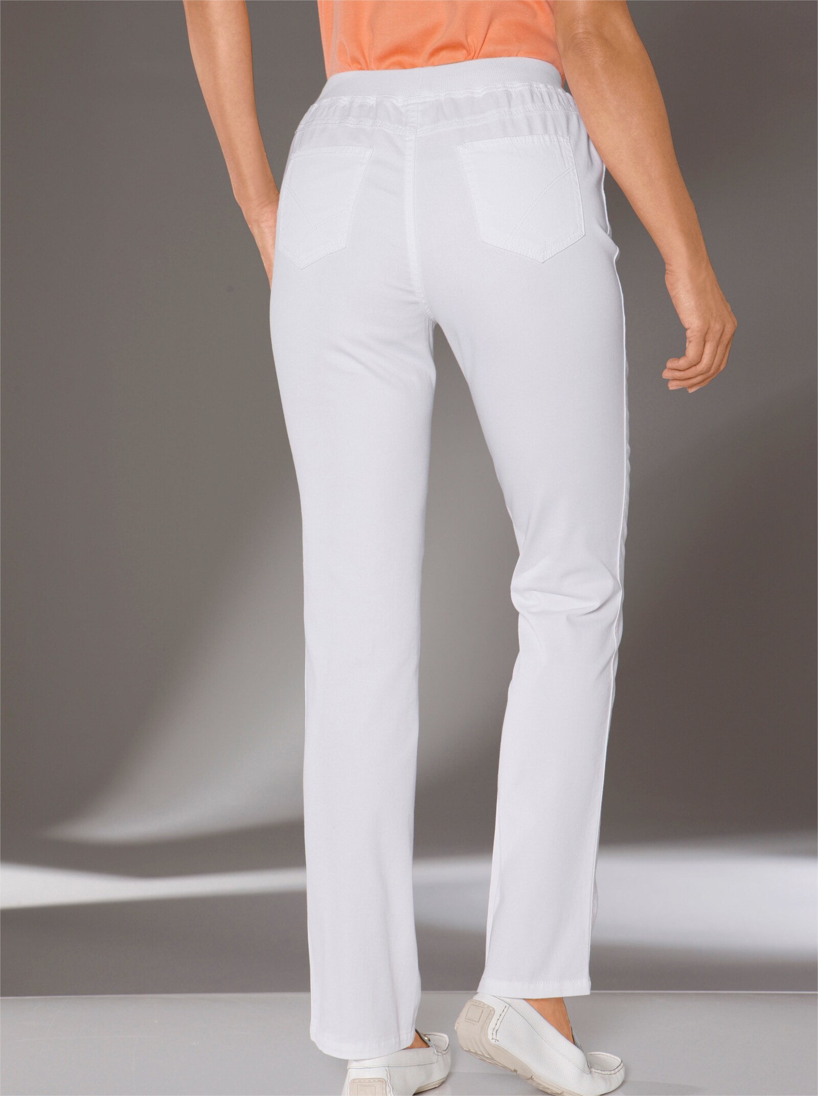 Stretch-Jeans mit Rundum-Dehnbund - weiß