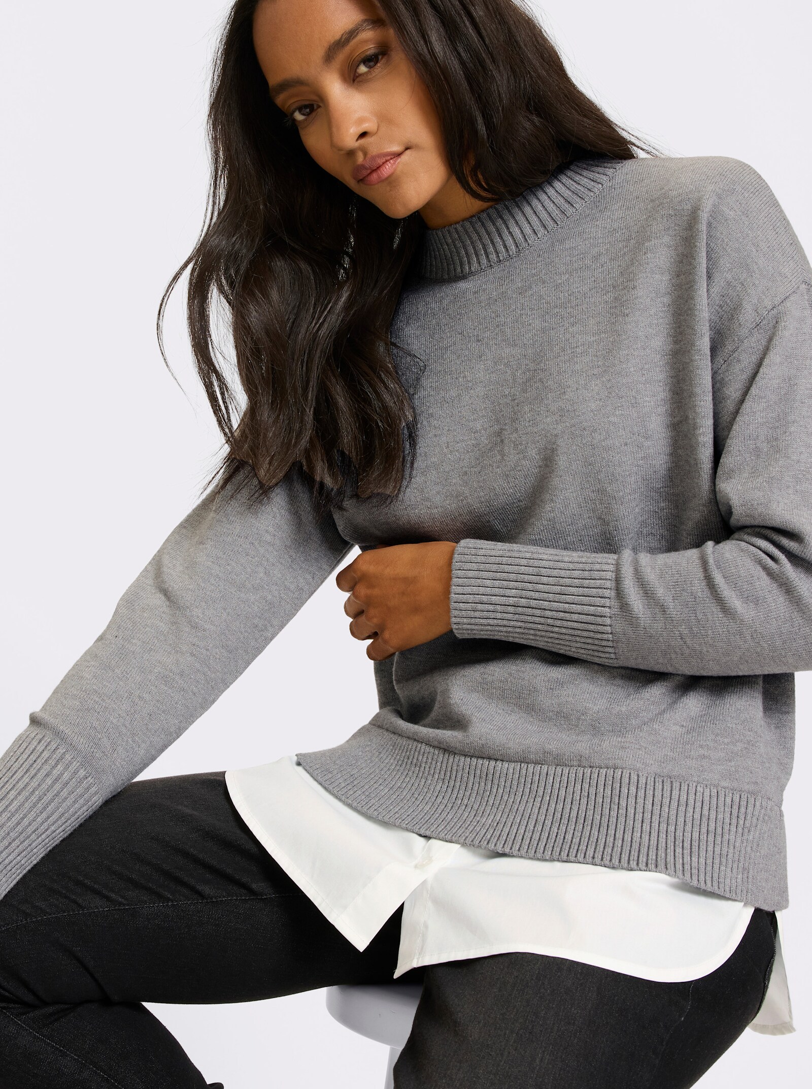 heine 2-in-1-Pullover mit Bluseneinsatz - grau-meliert