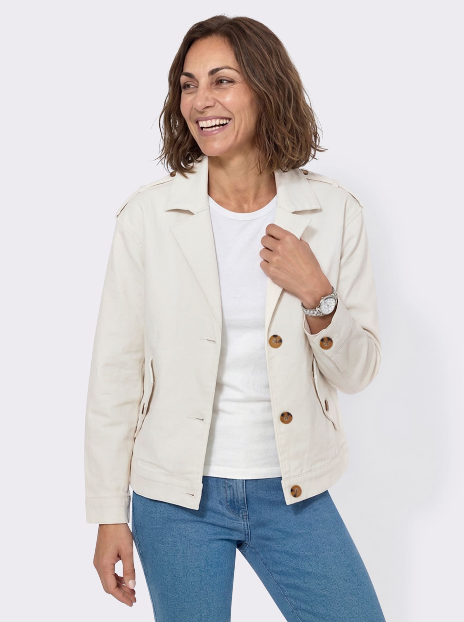 Jeansjacke mit Pattentaschen - ecru