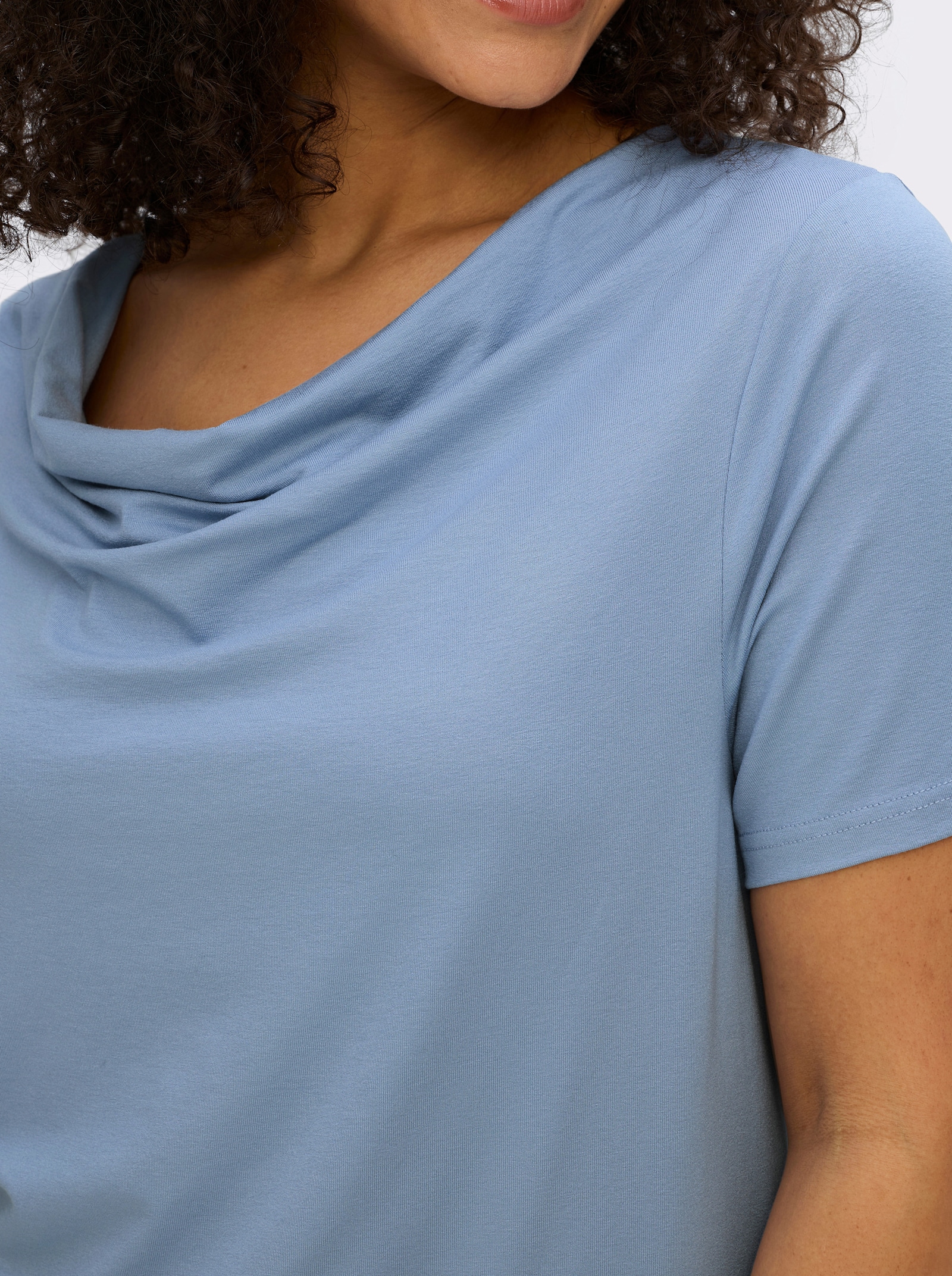 Wasserfallshirt mit kurzen Ärmeln - bleu