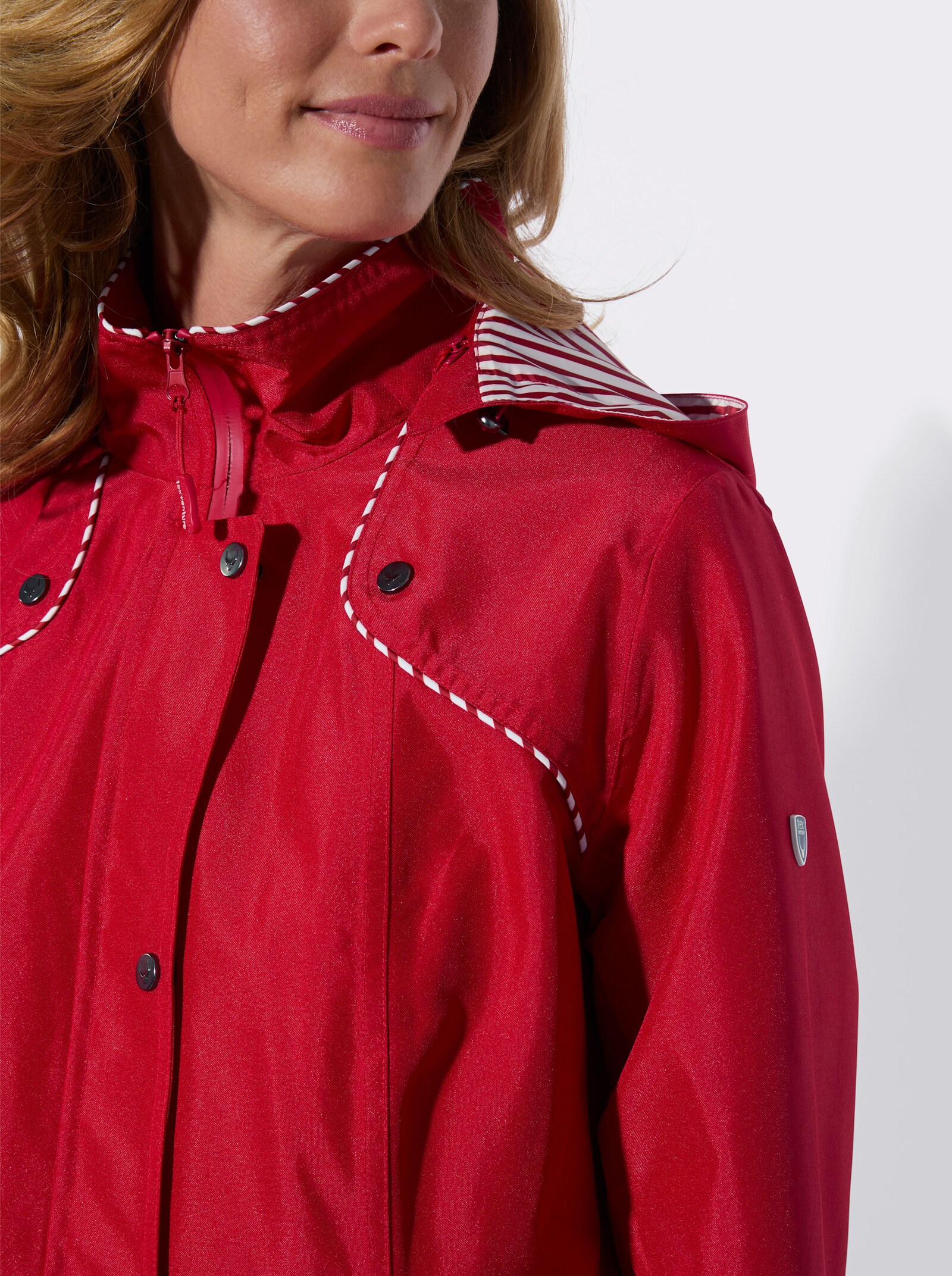 Funktionsjacke wind- und wasserabweisend - rot