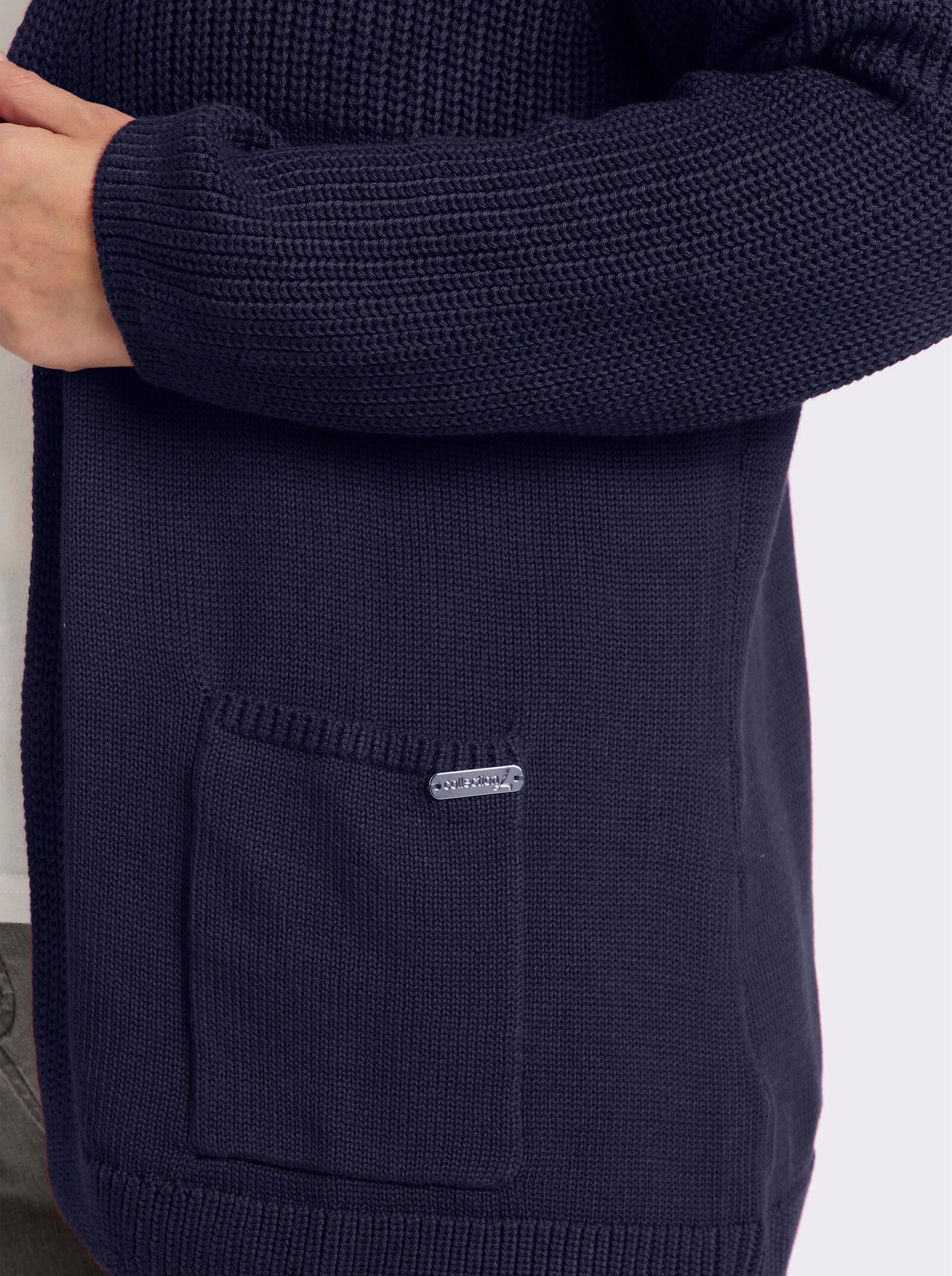 Strickjacke in langer, offener Form - marine
