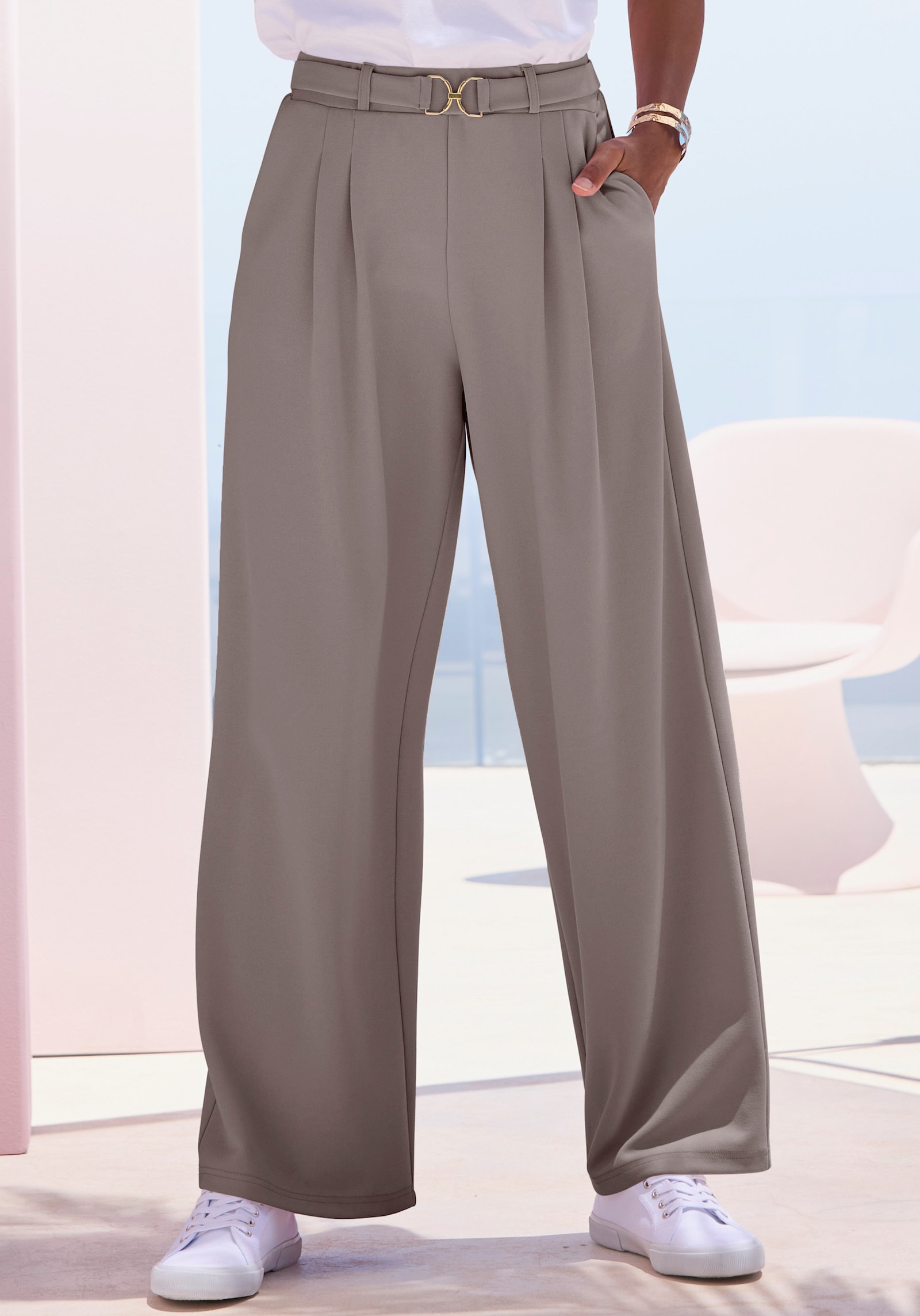 LASCANA Schlupfhose - taupe