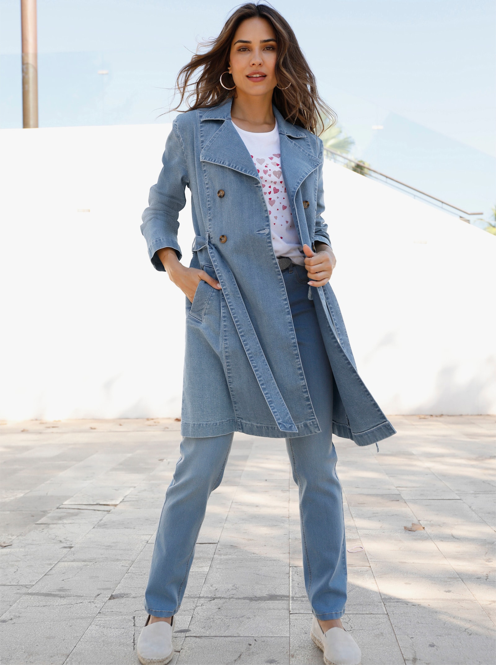 Trenchcoat mit Bindegürtel - blue-bleached