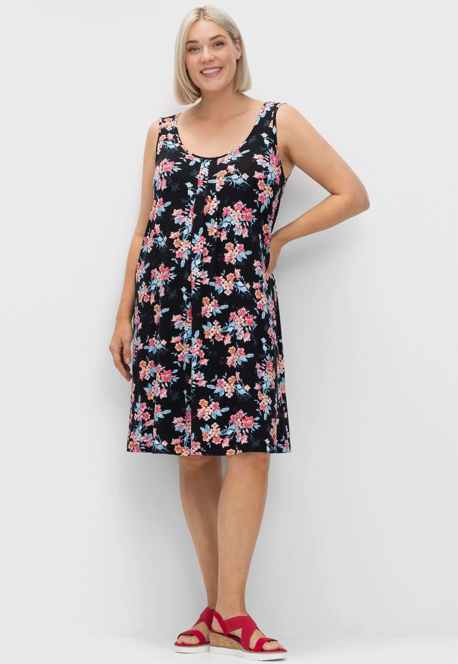 sheego Strandkleid mit Grafikprint - schwarz-bunt