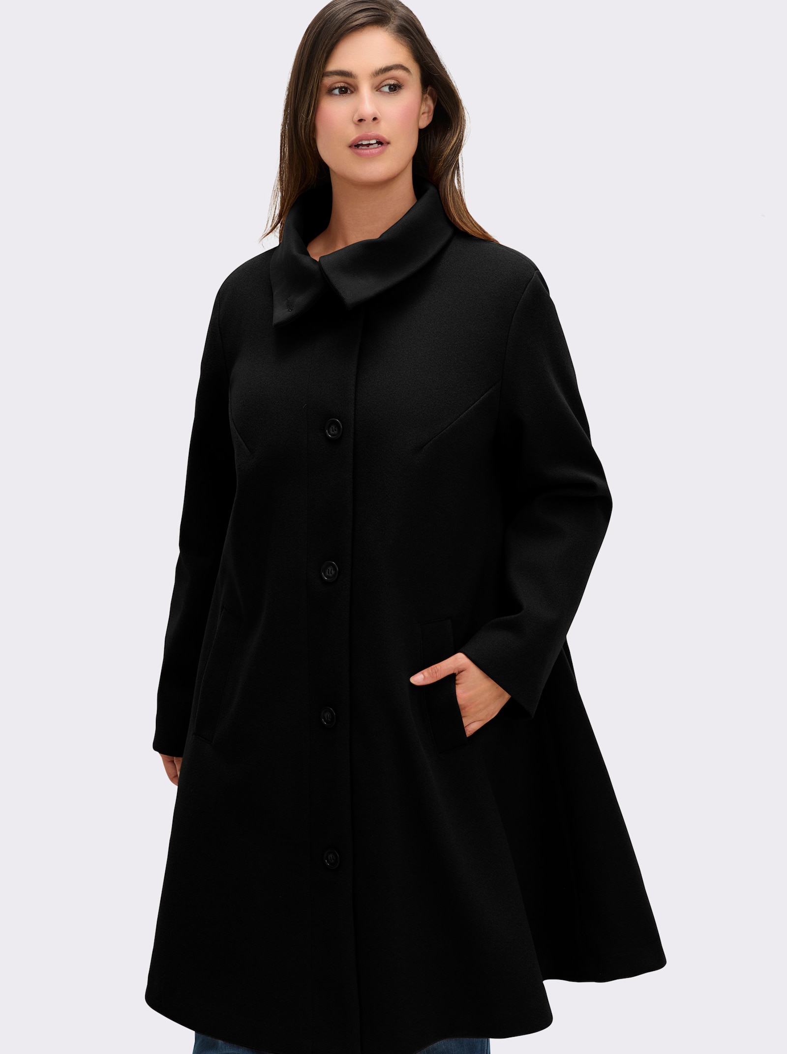 Kurzmantel in A-Linie - schwarz