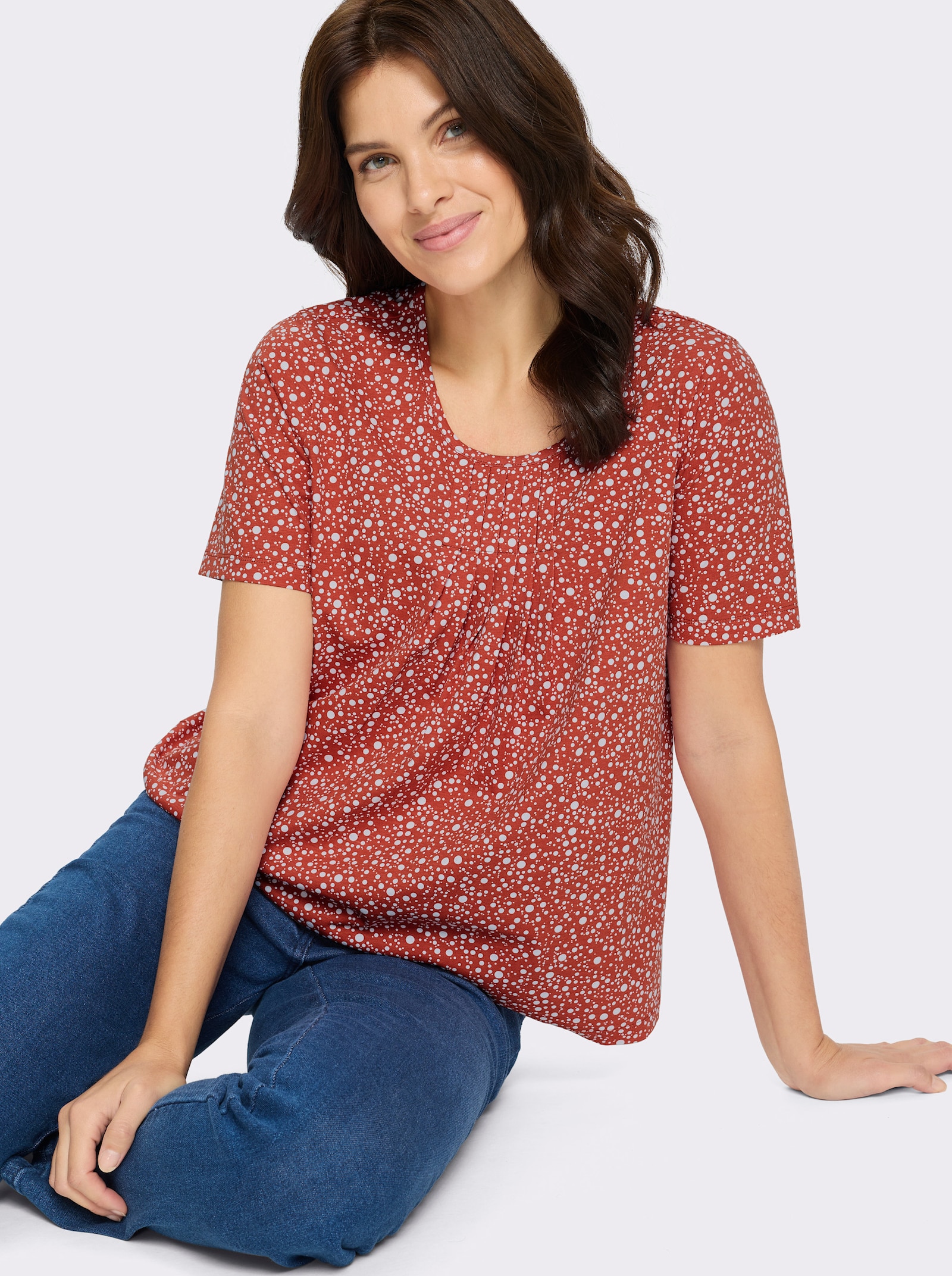 Kurzarmshirt im Punktedessin - rostrot-weiß-bedruckt