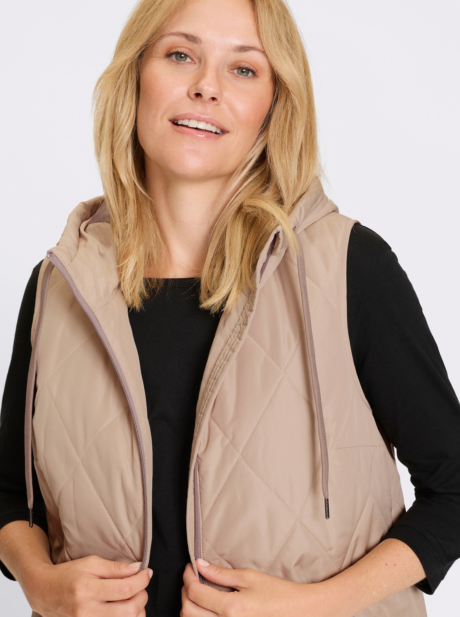 Longweste mit Rauten-Steppmuster - beige