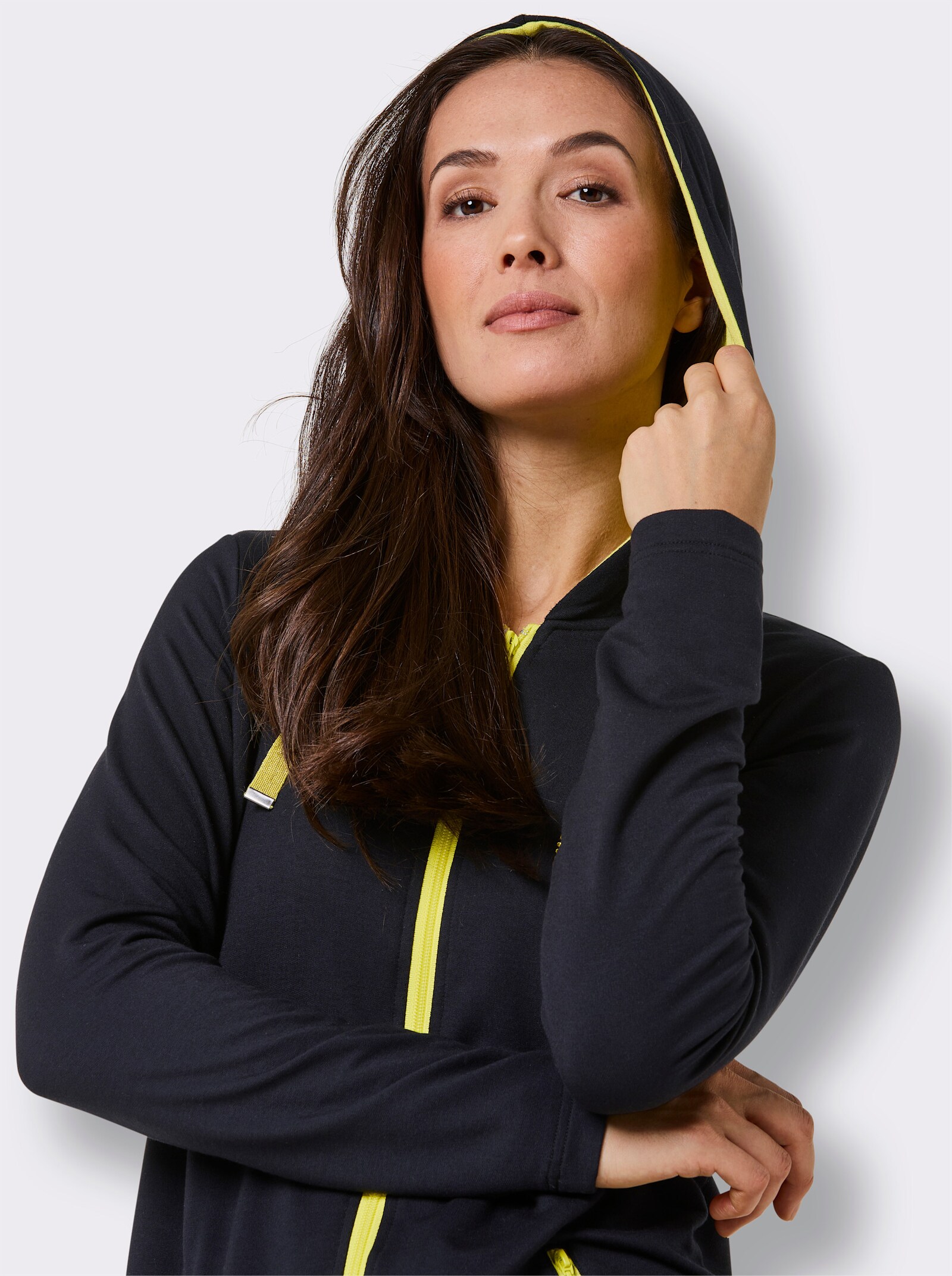 CREATION L PREMIUM Jacke mit Glitzersteinchen-Applikation - schwarz-limone