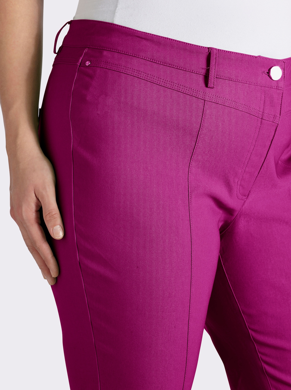 Bengalinhose mit aufgesetzten Gesäßtaschen - magenta