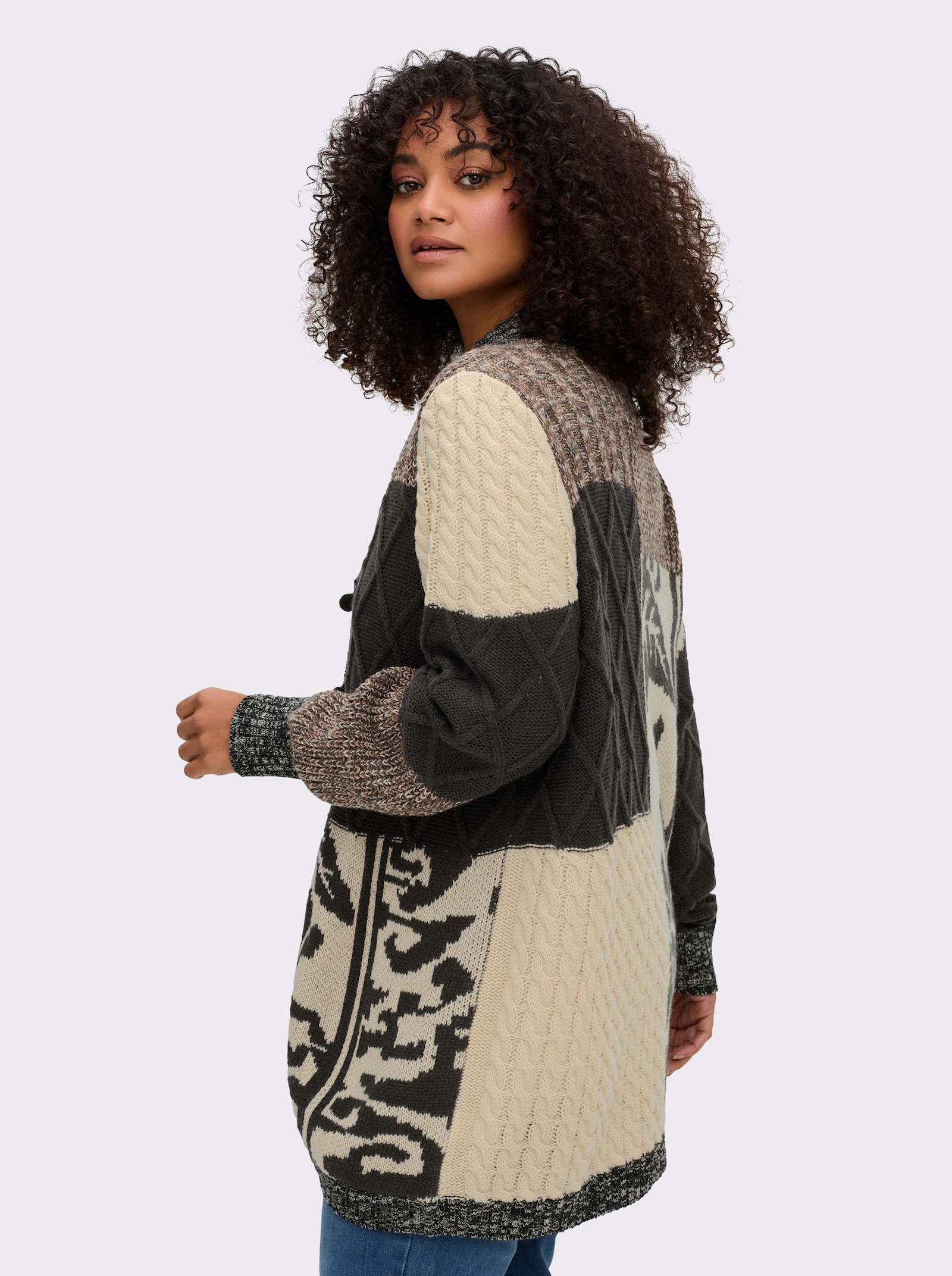 sheego by Joe Browns Strickjacke im rustikalen Patchwork-Stil - schoko-champagner-gemustert