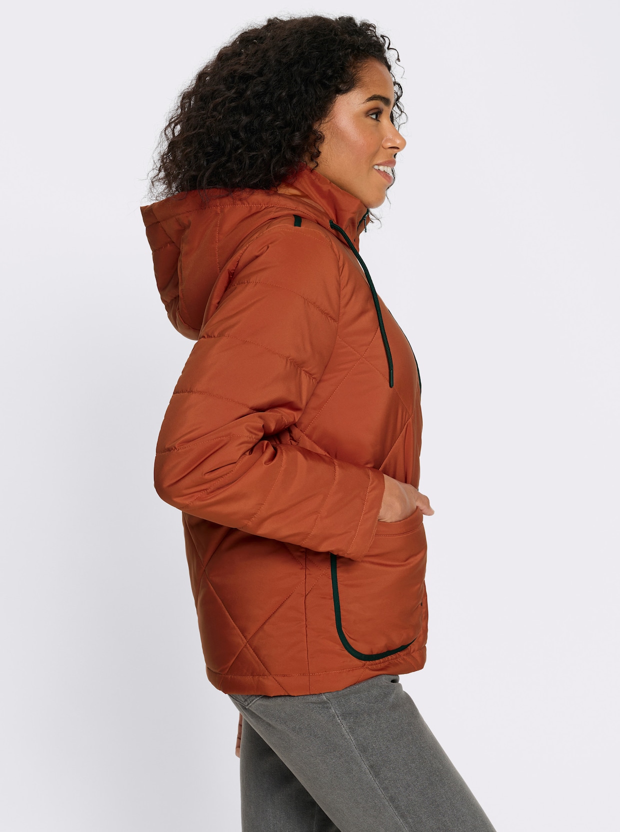 Steppjacke mit Kontrast-Details - rostrot-schwarz
