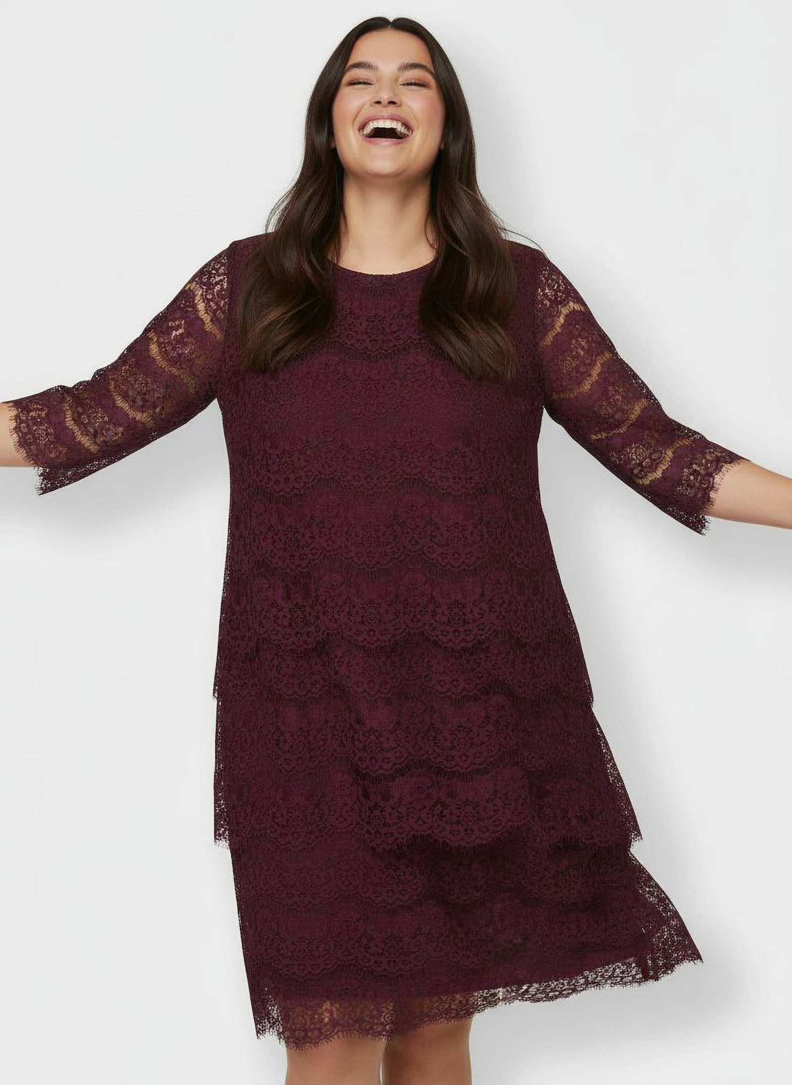 Spitzenkleid in Stufenform - burgund