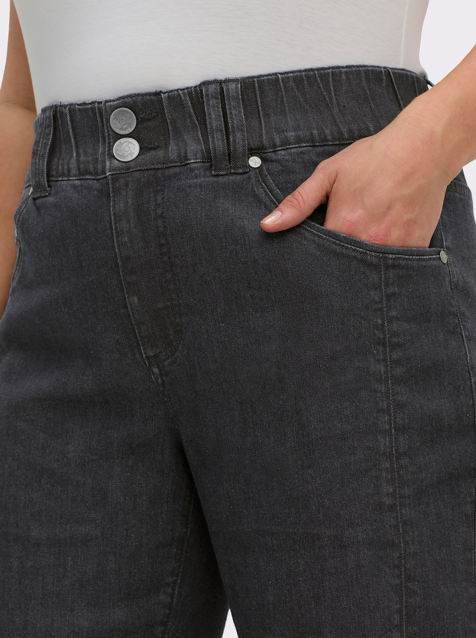 sheego Jeans in 5-Pocket-Form - black denim