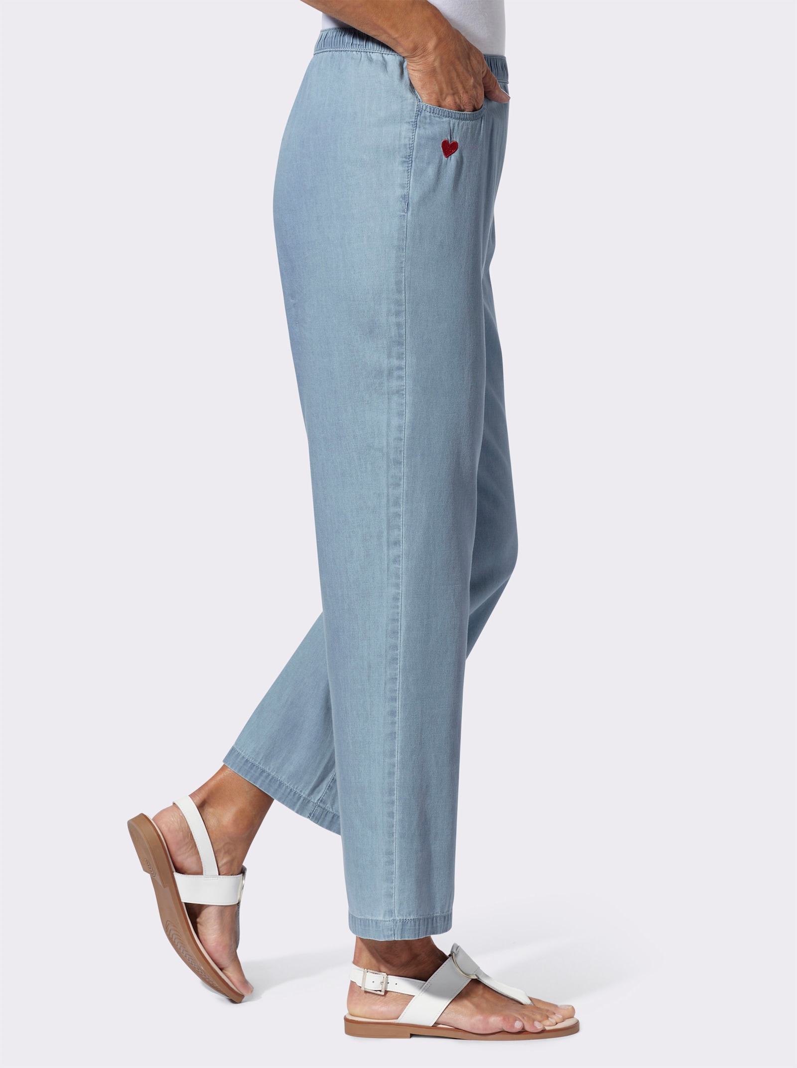 Schlupfjeans in weiter Form - blue-bleached