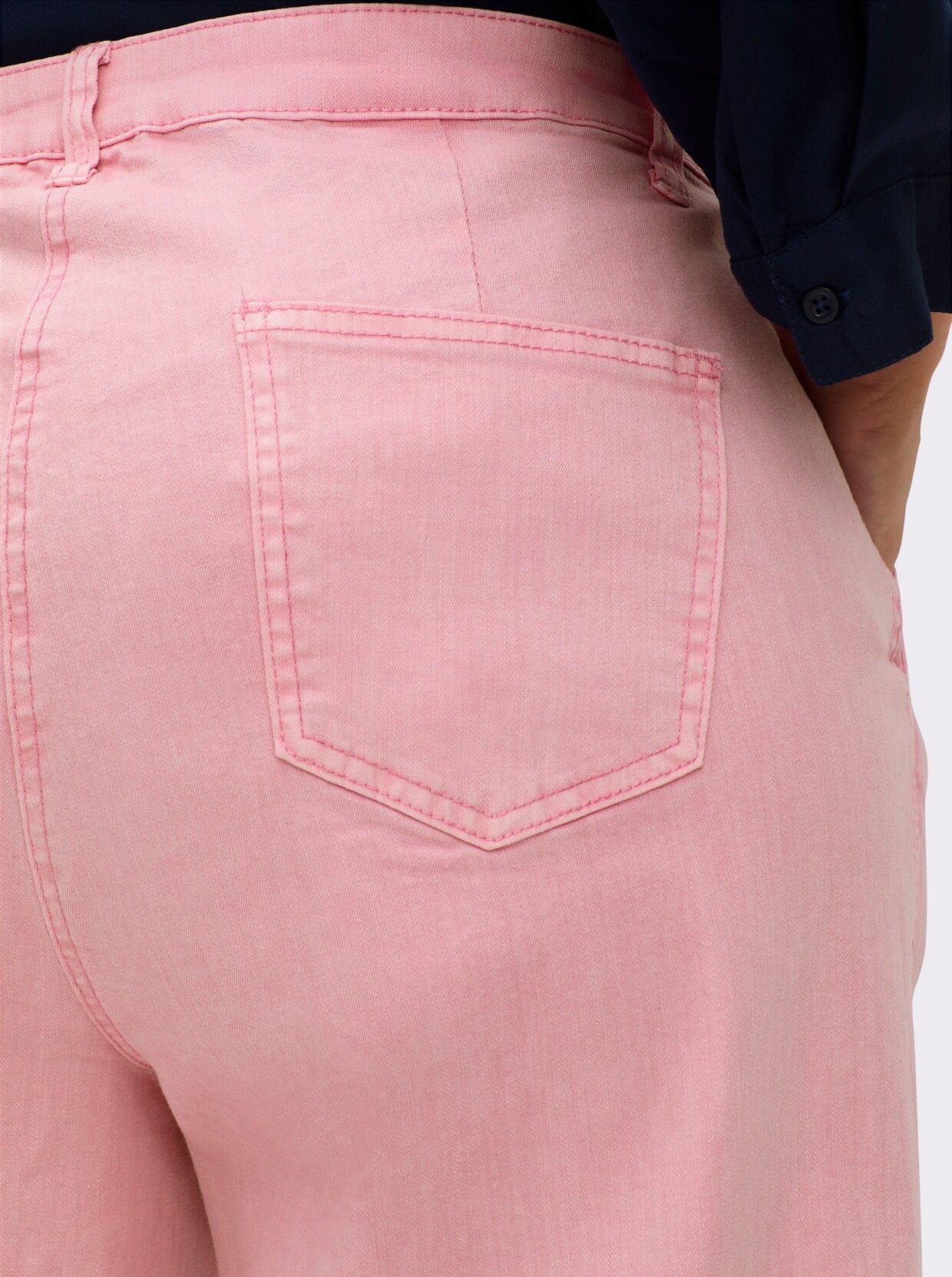 Culotte mit aufgesetzten Taschen hinten - hortensie