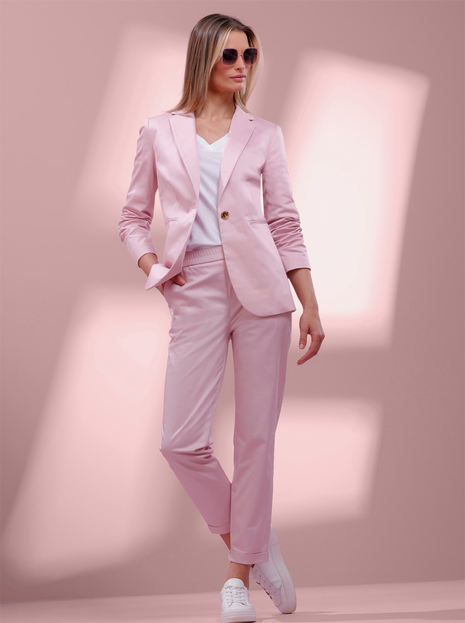 heine Hosenanzug aus leicht glänzendem Baumwoll-Stretch - rosé