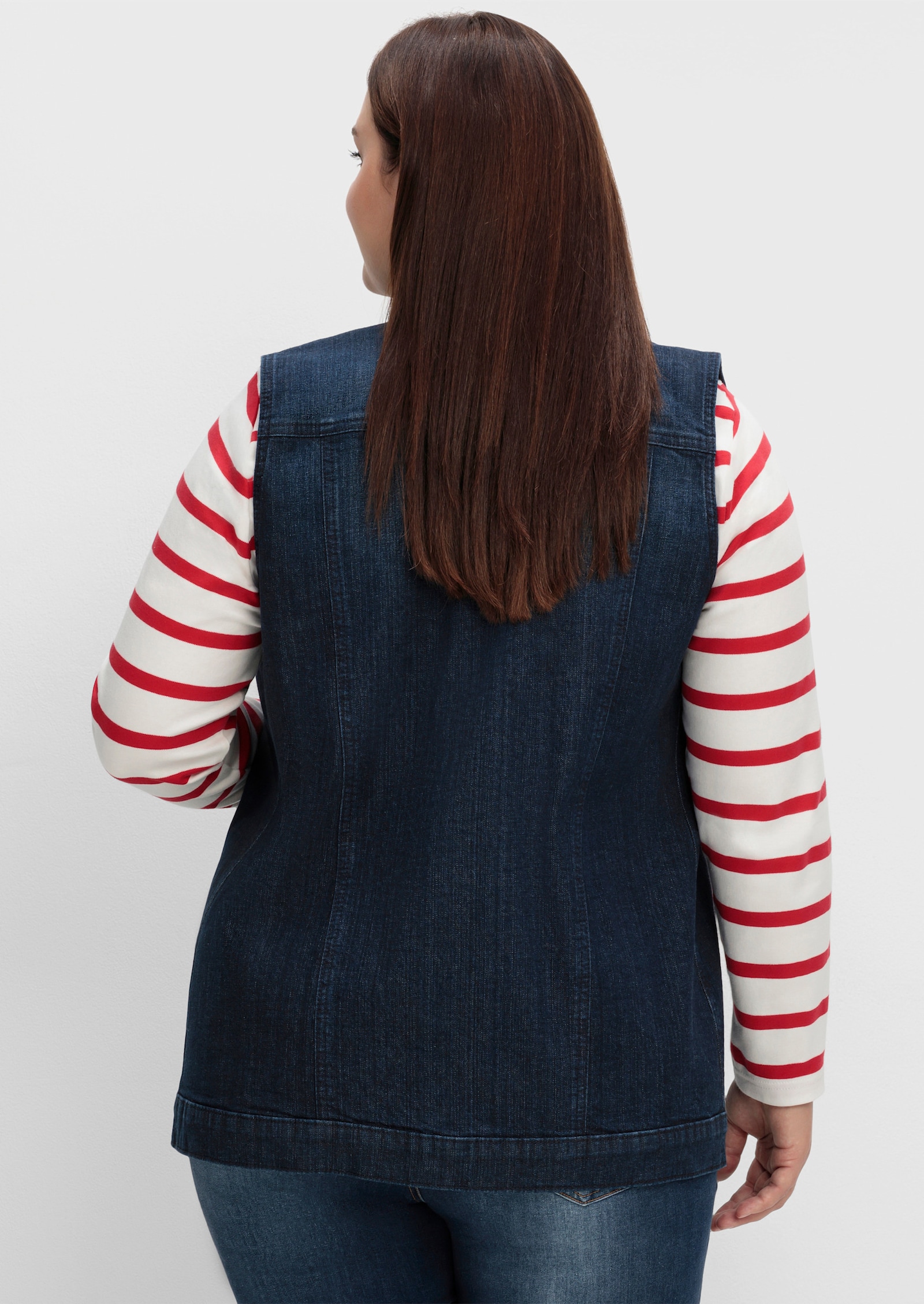 sheego Gilet en jean long et cintré - bleu denim foncé