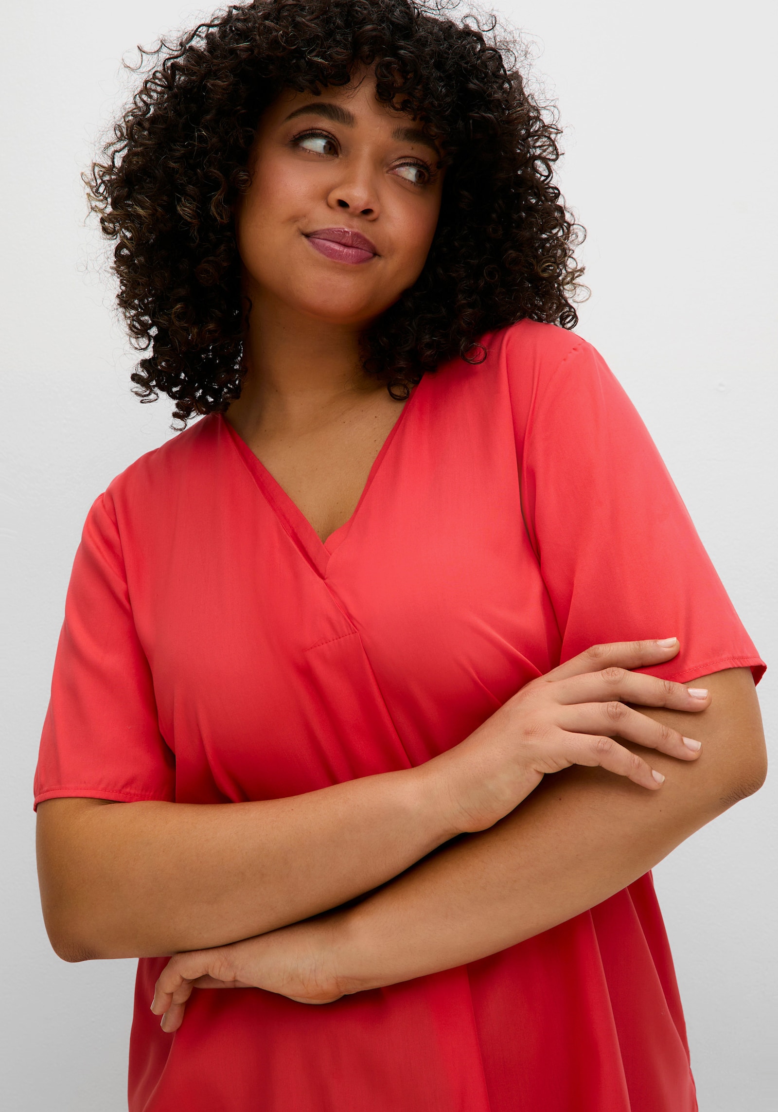 sheego Tunika mit Blumenprint und V-Ausschnitt - hummer