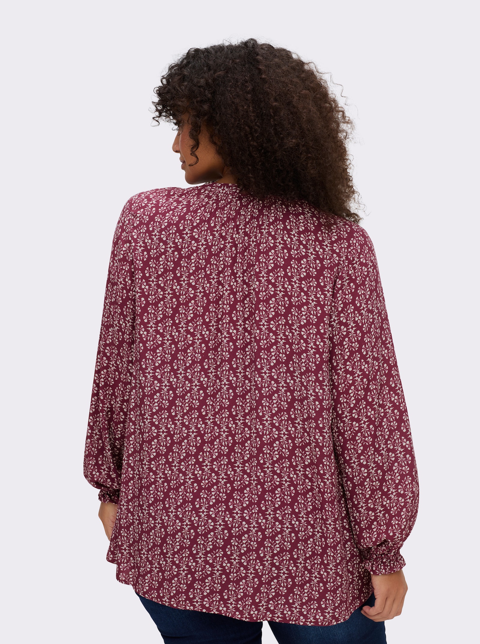 sheego Tunika mit Blütenprint und Smok-Details - bordeaux-gemustert