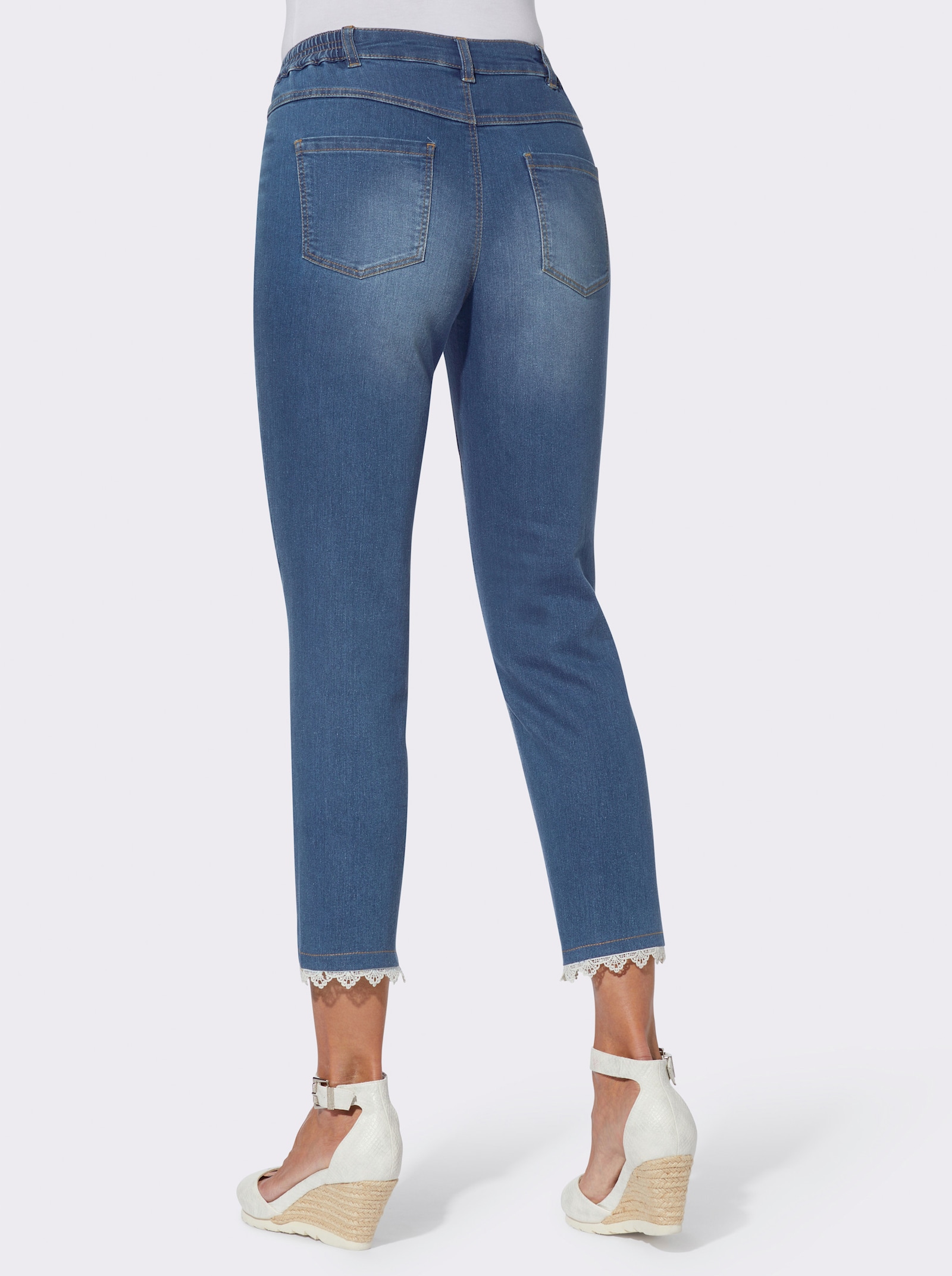7/8-Jeans mit Spitze am Beinabschluss - blue-bleached