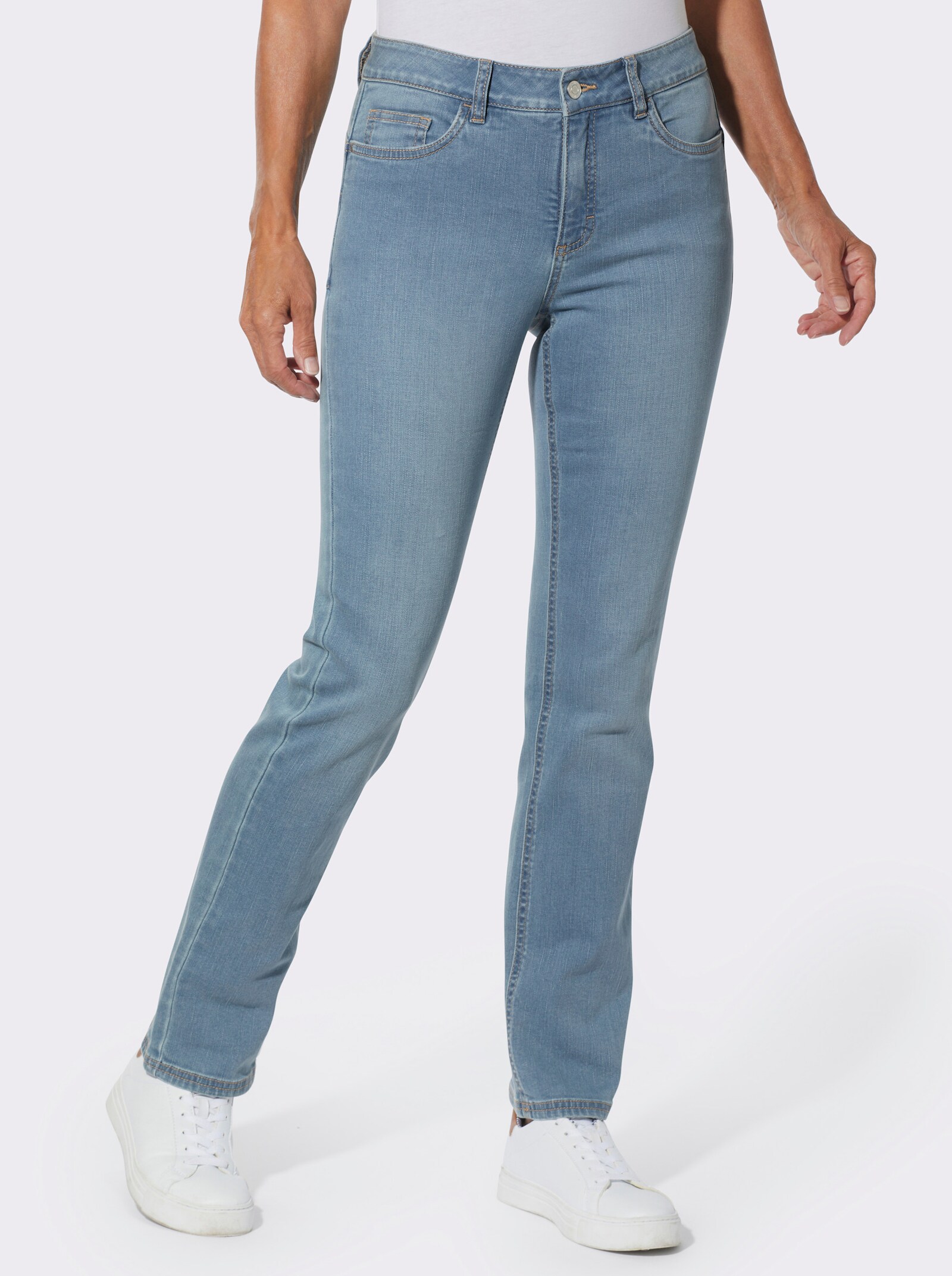 Push-up-Jeans mit Abnähern hinten - blue-bleached