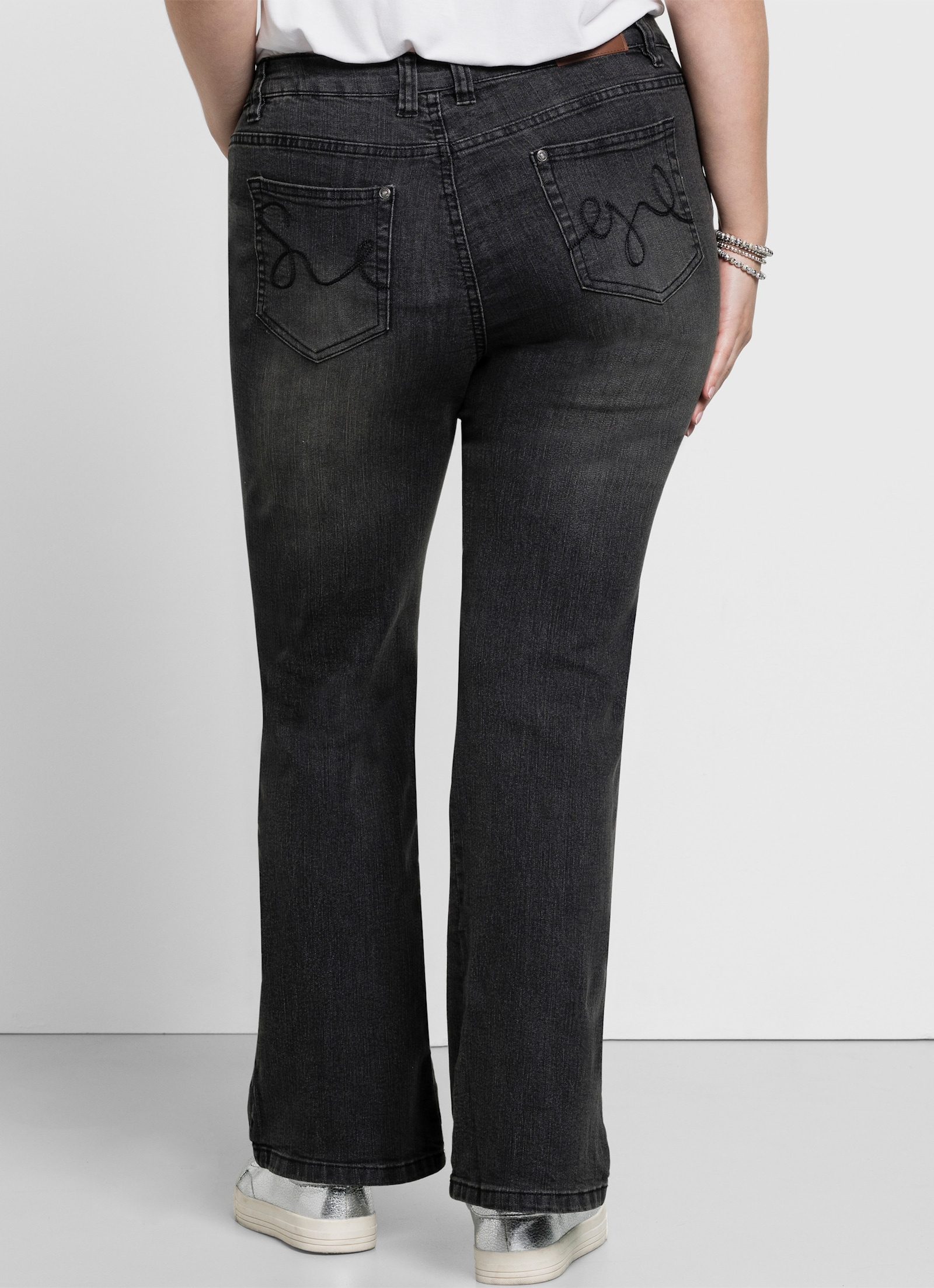 sheego Bootcut-Jeans mit Used-Effekten - black denim