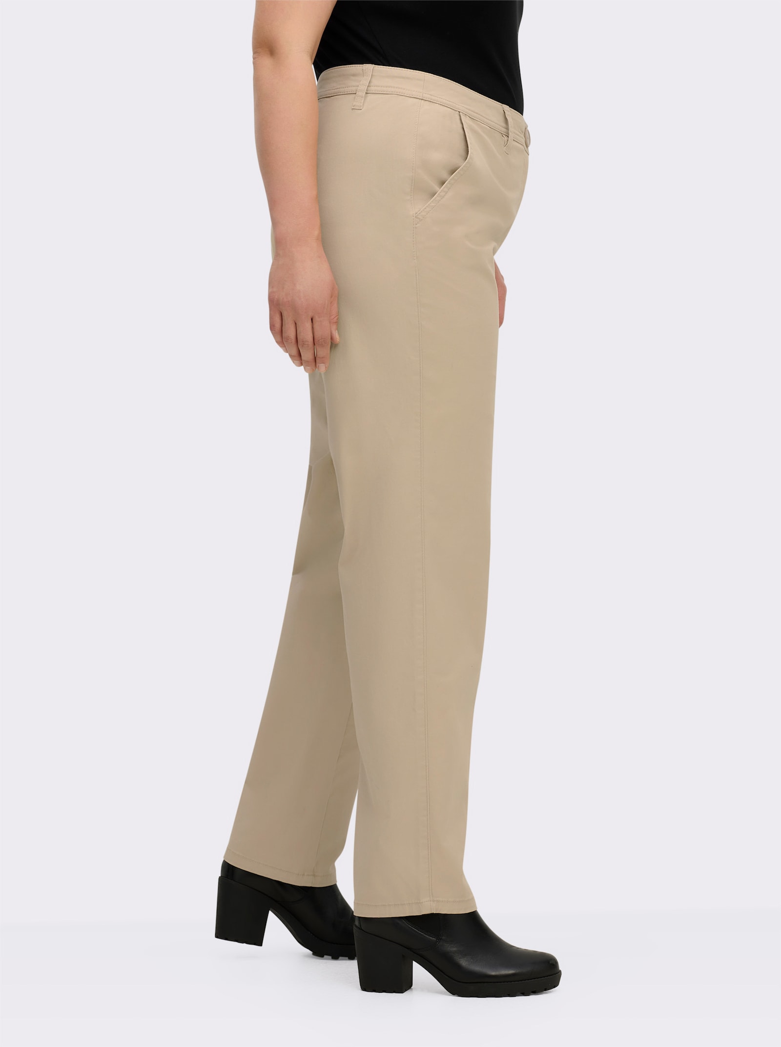 sheego Chinohose mit Paspeltaschen hinten - beige