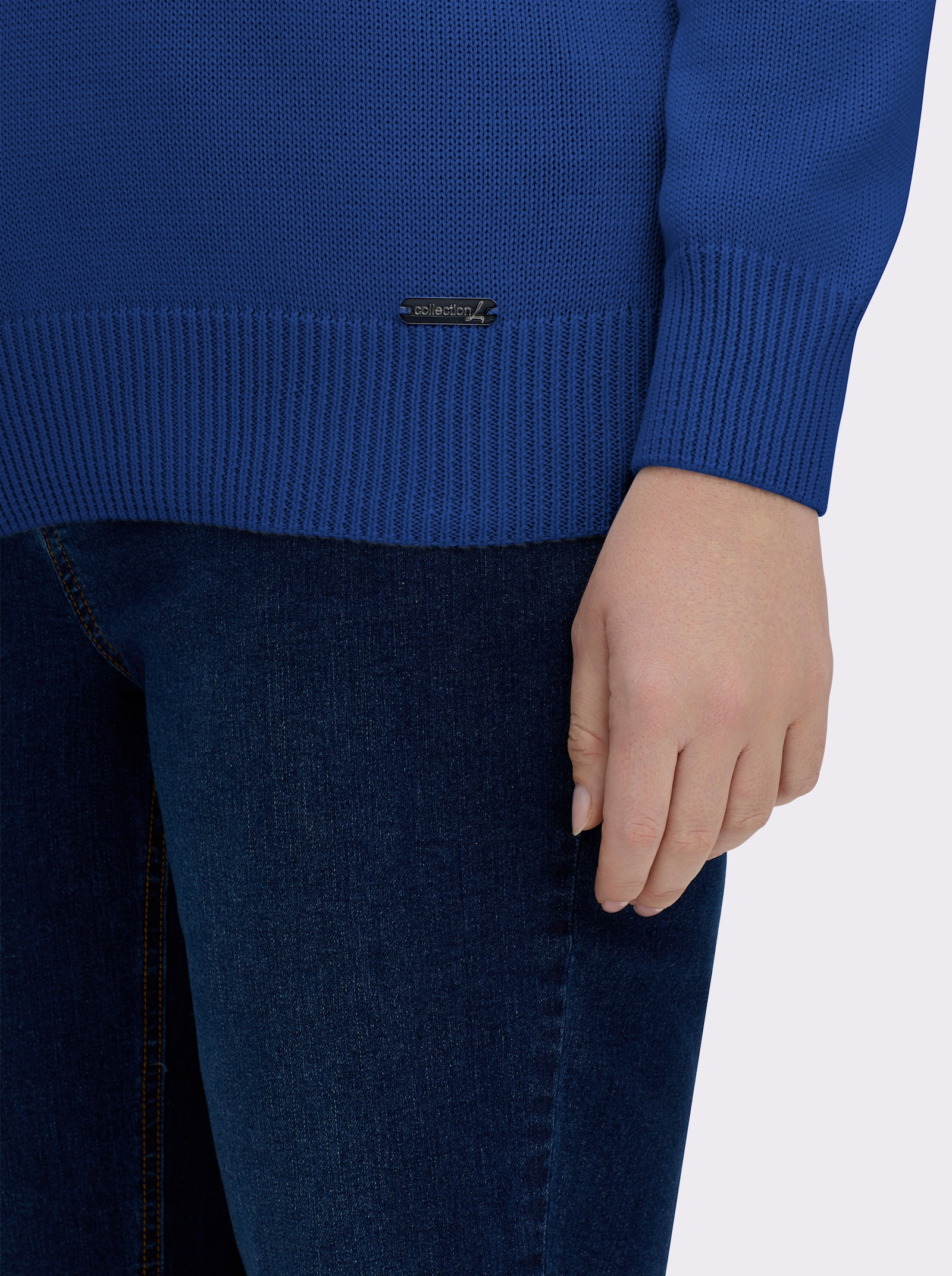 V-Ausschnitt-Pullover mit Baumwolle - royalblau