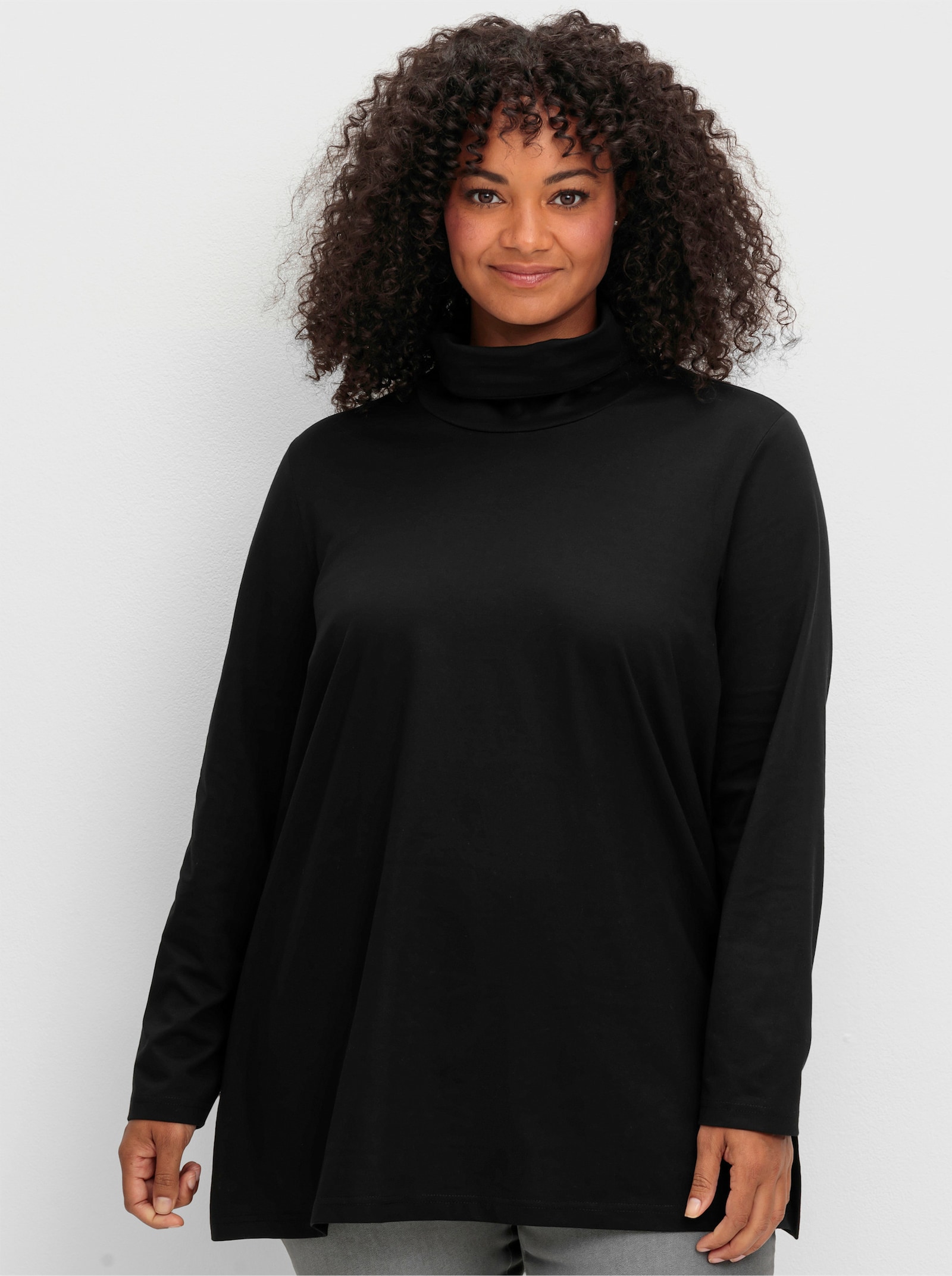 sheego Ajourpullover in lichte A-lijn - zwart