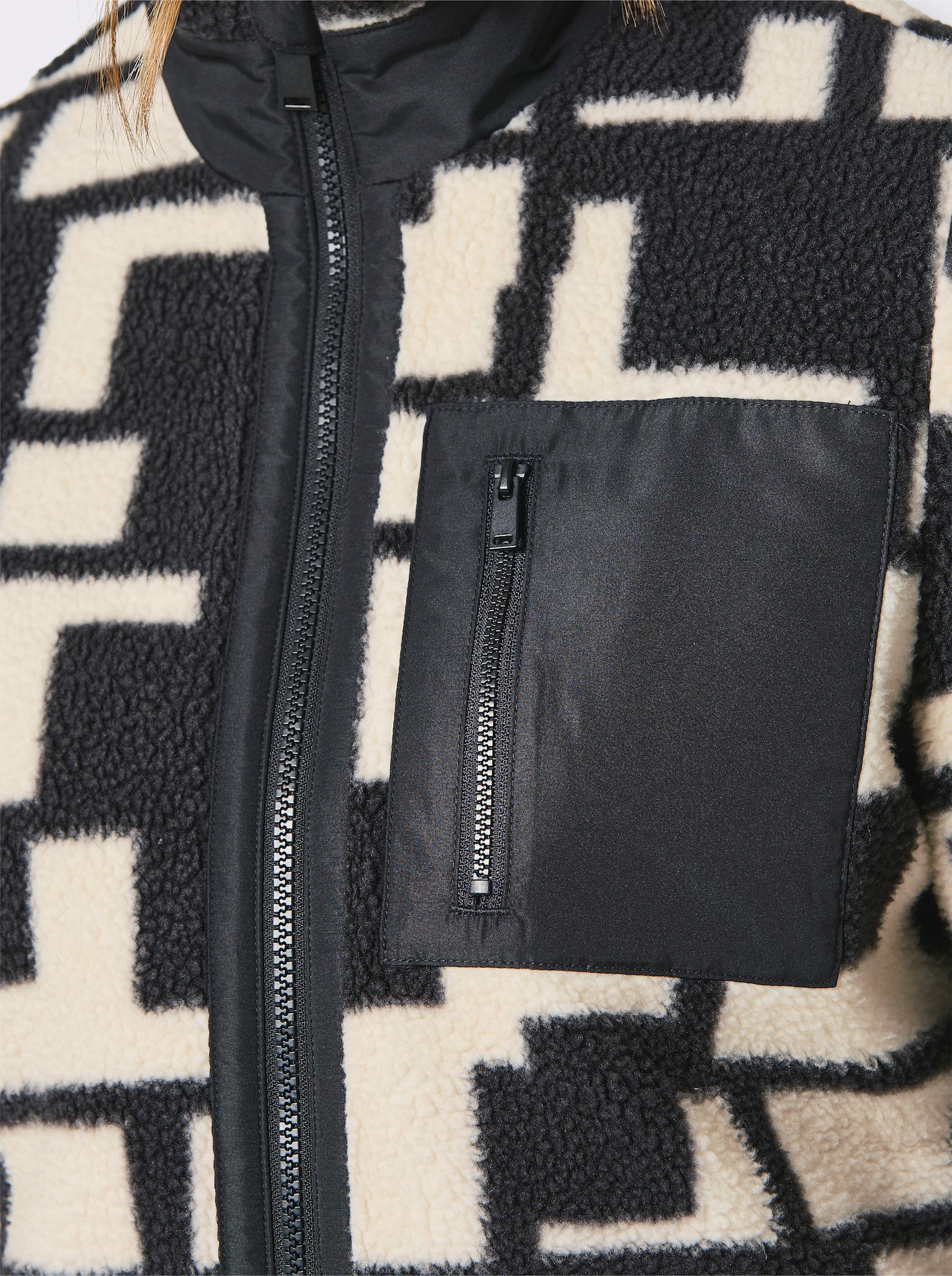 Catamaran Sports Teddy-Jacke mit 3 Reißverschluss-Taschen - schwarz-champagner-gemustert