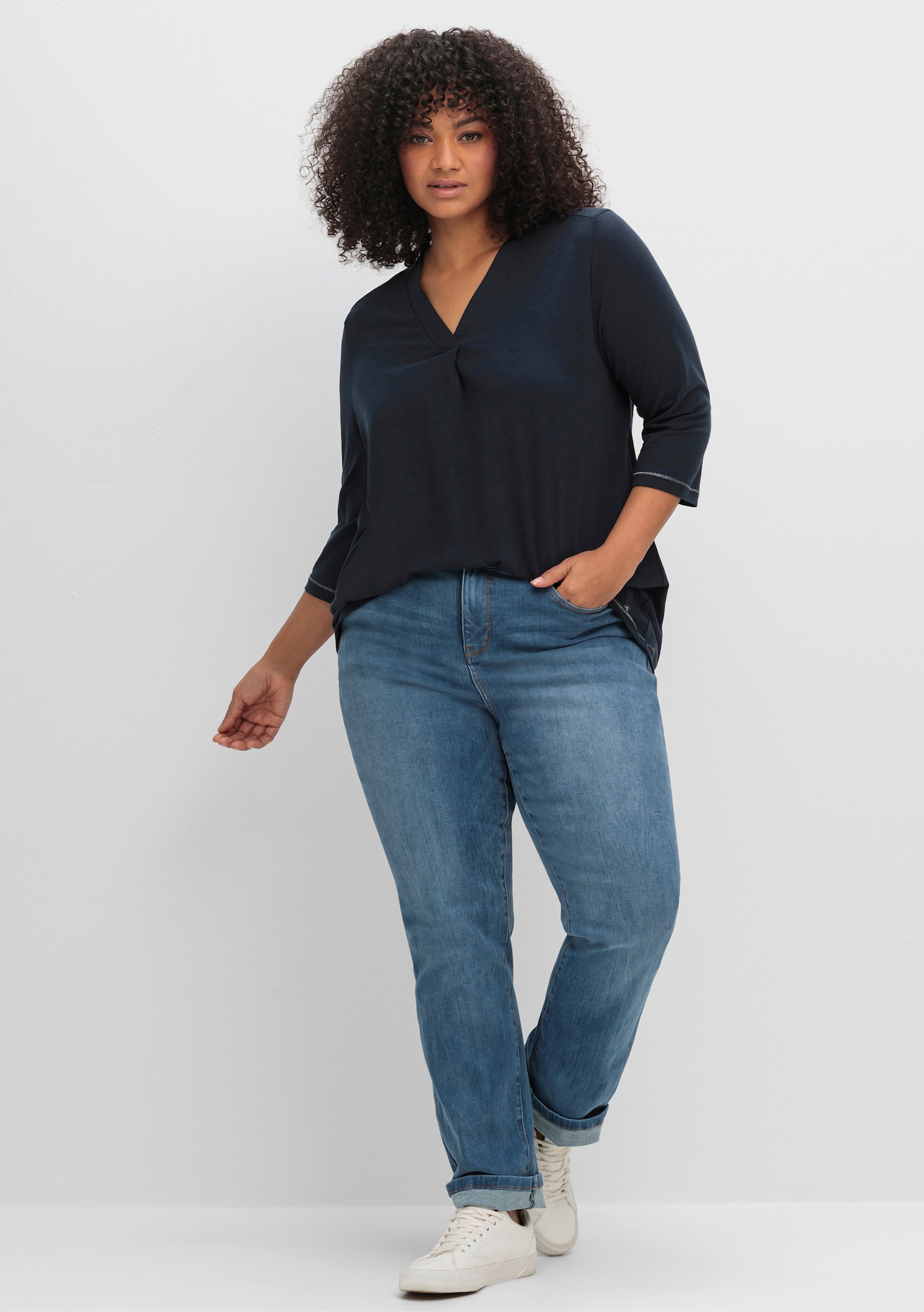 sheego Shirt met 3/4-mouwen in lichte A-lijn - diepblauw