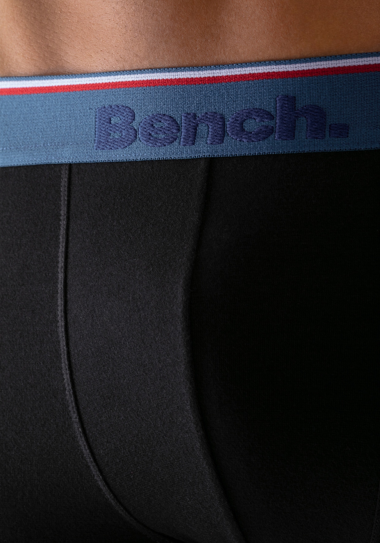 Bench. Langer Boxer - schwarz