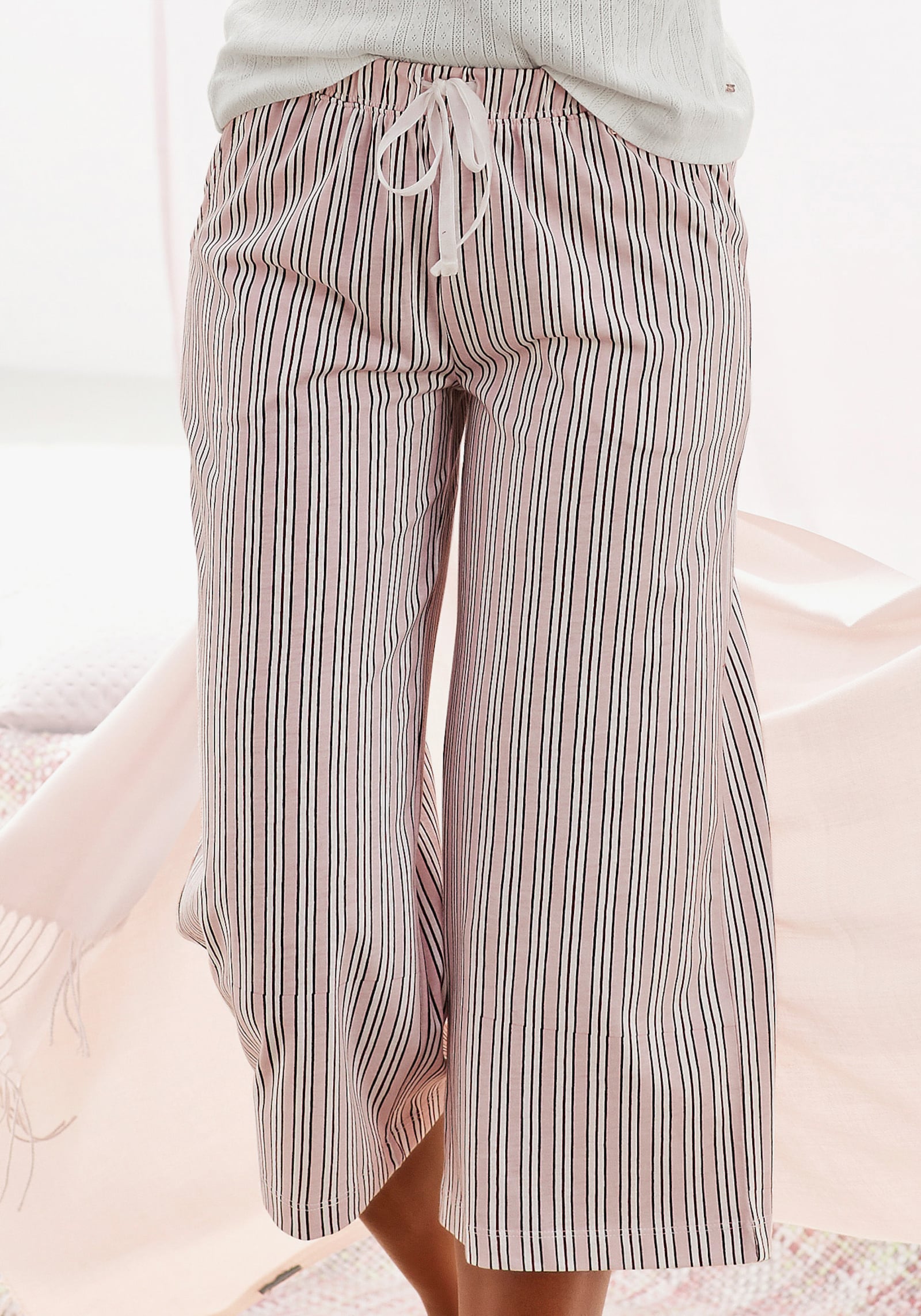 s.Oliver Pyjamahose - blassrosa-gestreift