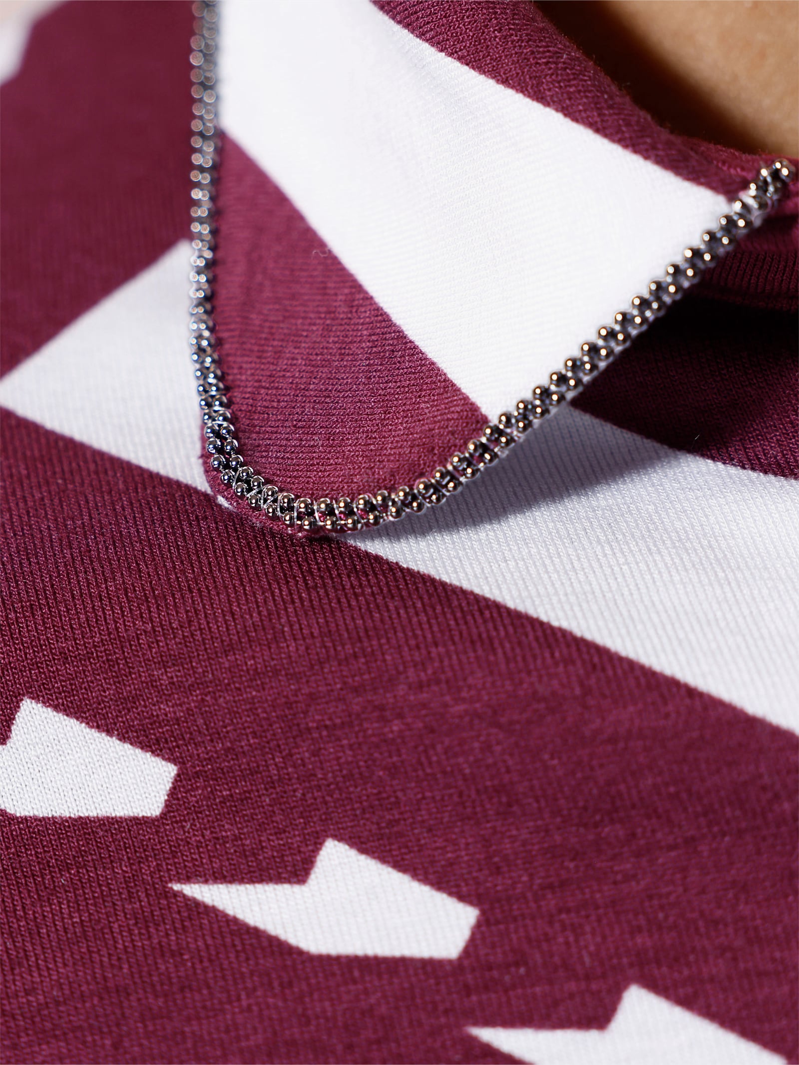 Poloshirt mit Krempel-Ärmel - bordeaux-weiß-bedruckt