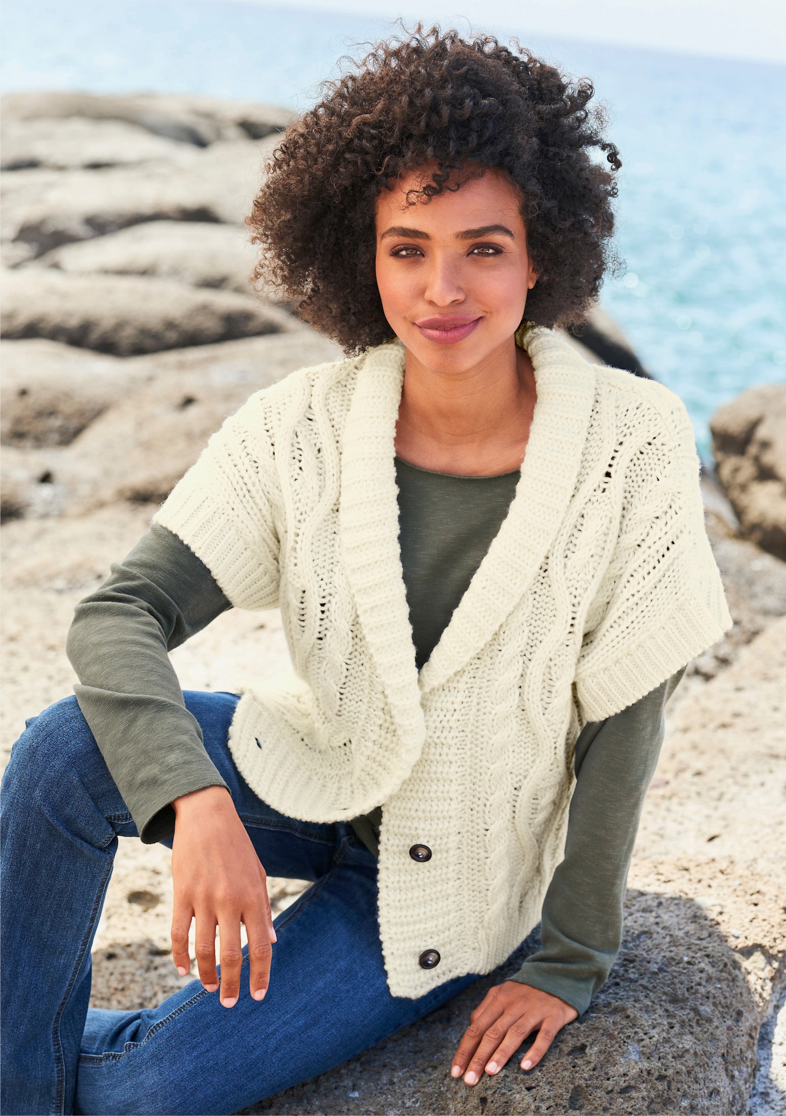 heine Strickjacke mit Zopfmuster - ecru