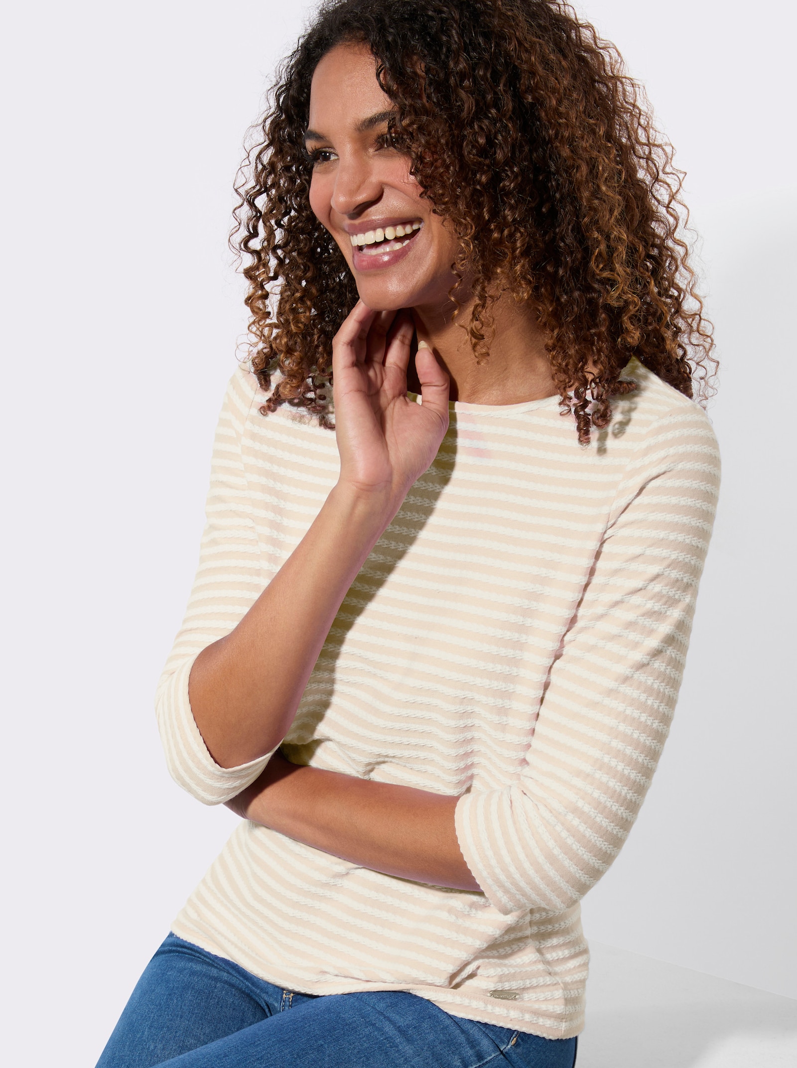 Pruh. tričko s lodičk. výstrihom - Slonovinovo-biele pruhy