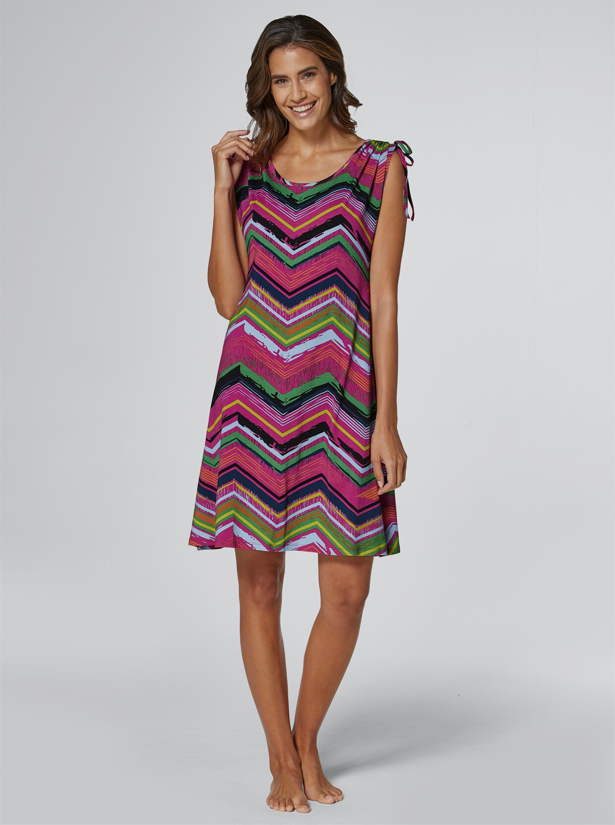 Feel Good Sommerkleid In Magenta gemustert Heine feel-good-sommerkleid-in-magenta-gemustert-heine